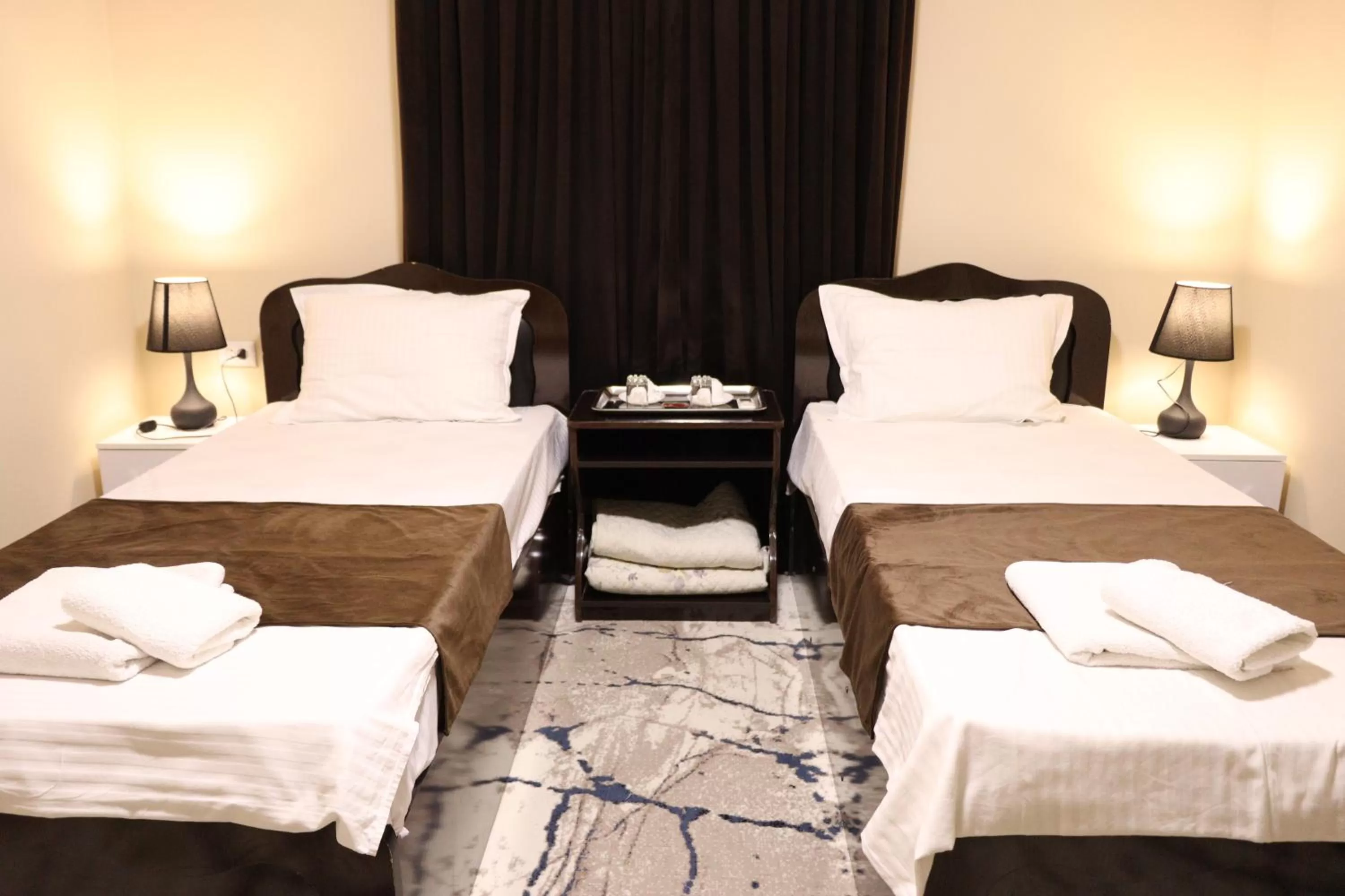 Bedroom, Bed in Al Bukhari