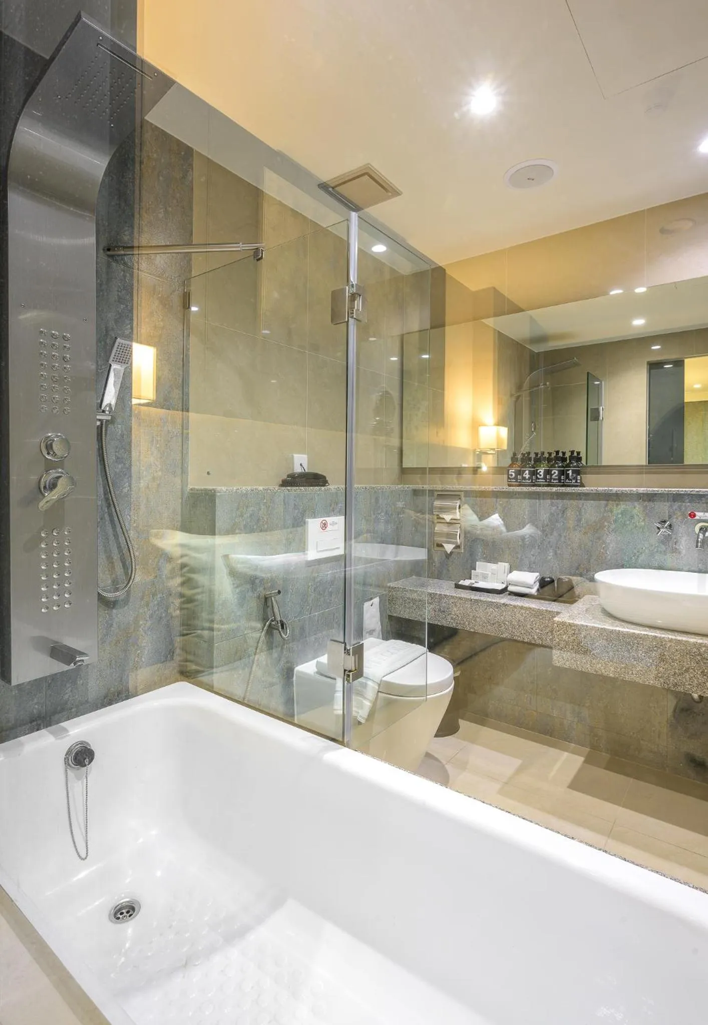 Shower in Zenseana Resort & Spa - Patong, Phuket
