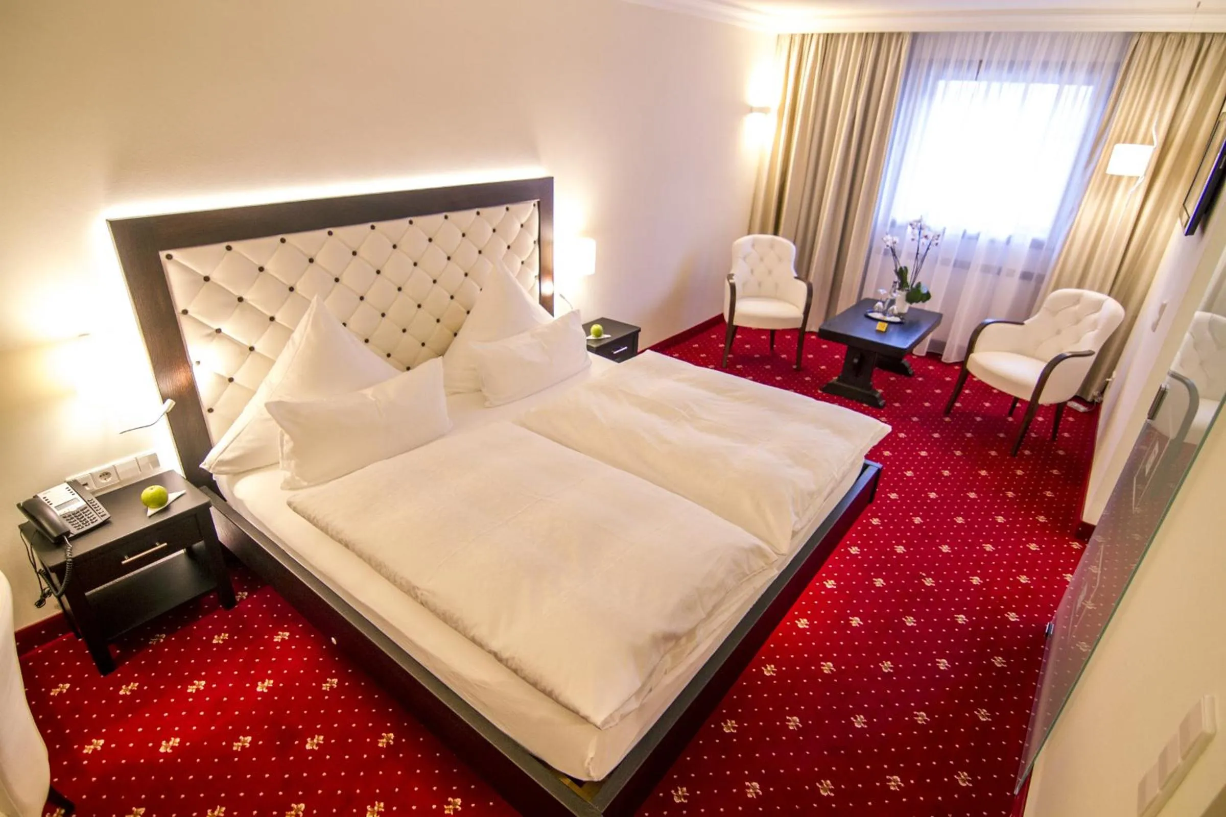 Photo of the whole room, Bed in Zur Weinsteige