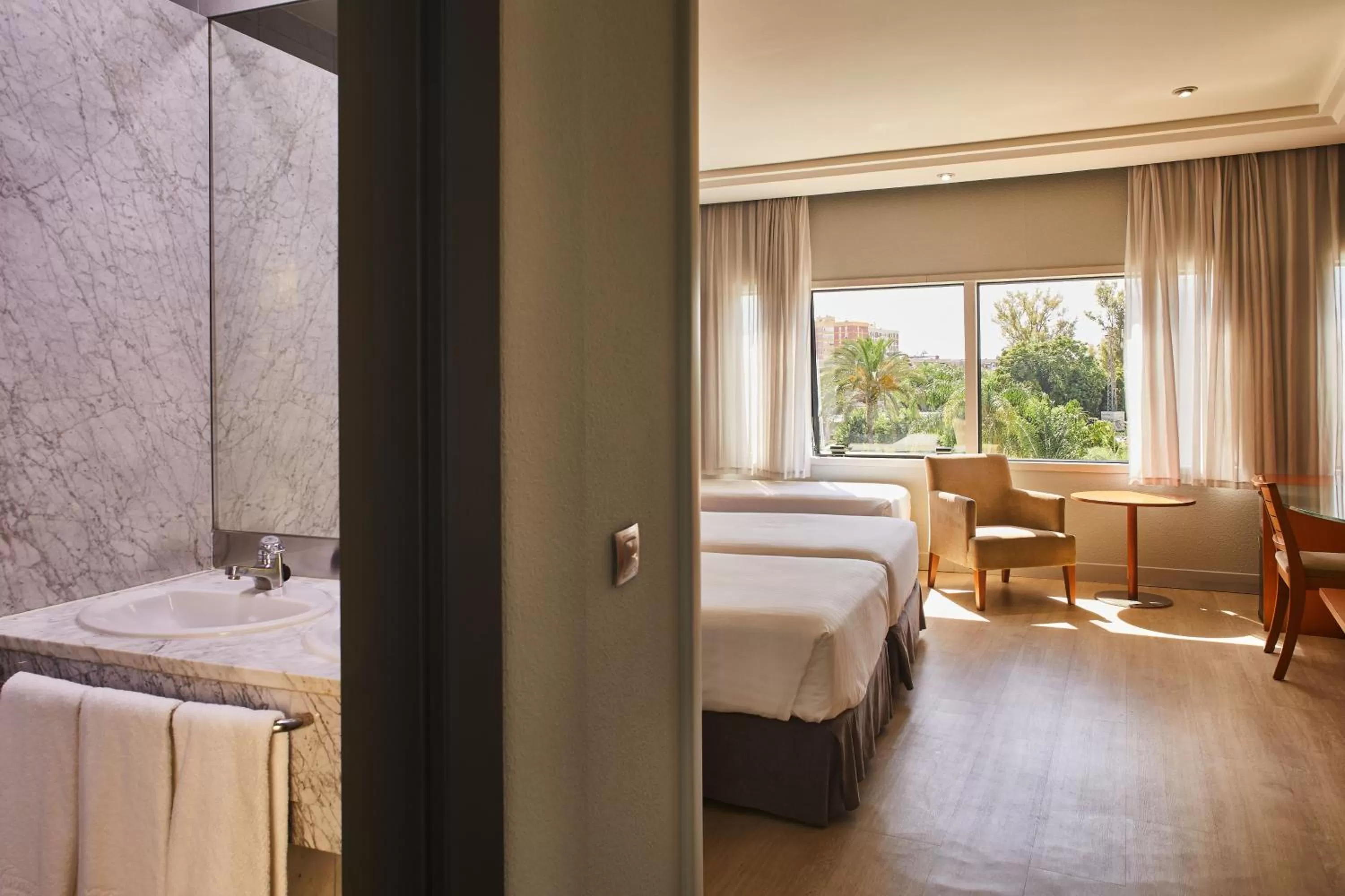Bathroom, Bed in Silken Al-Andalus Palace