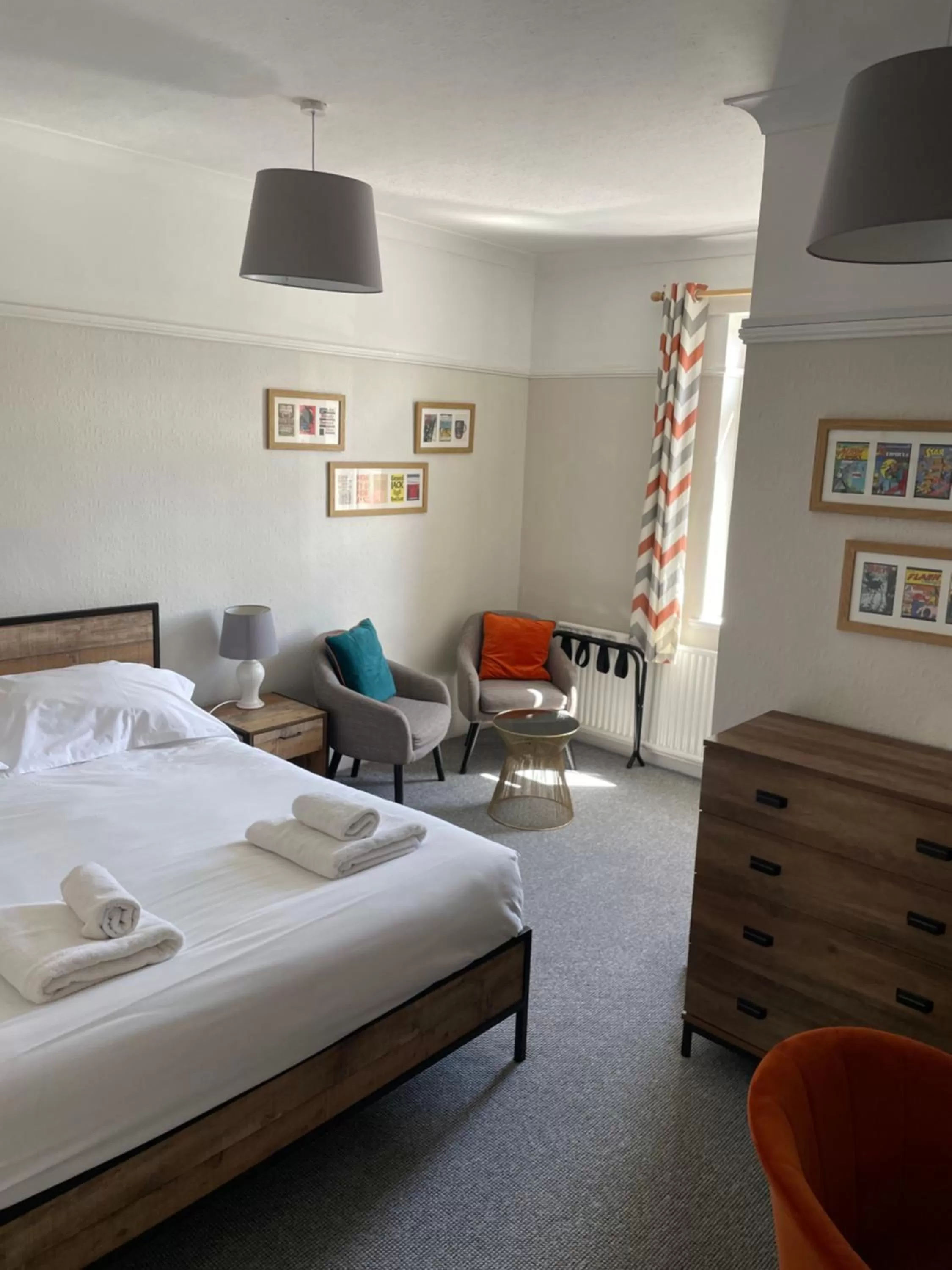 Bed in Hayward's at the Grasmere