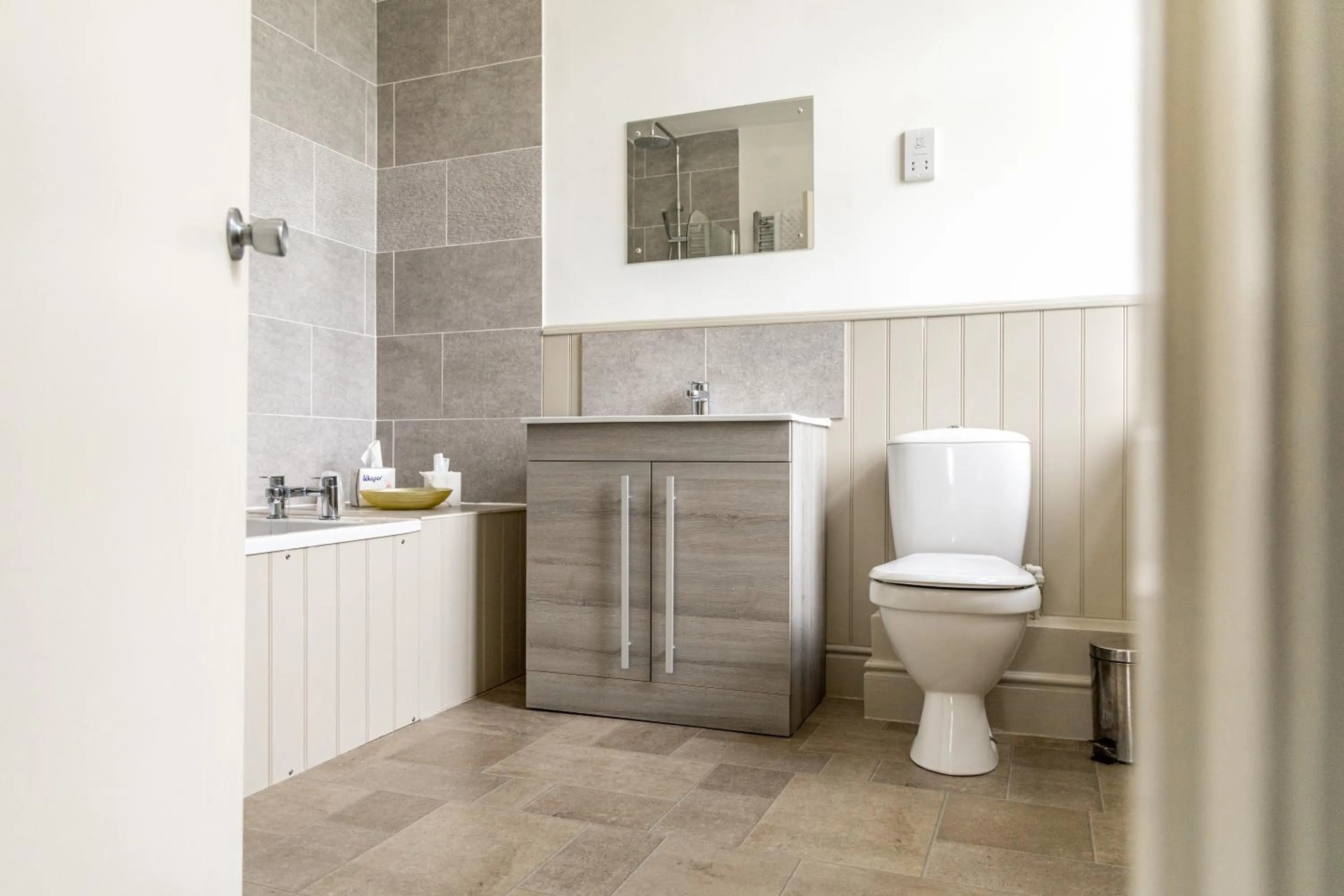 Bathroom in Leigh Park Country House Hotel & Vineyard, BW Signature Collection