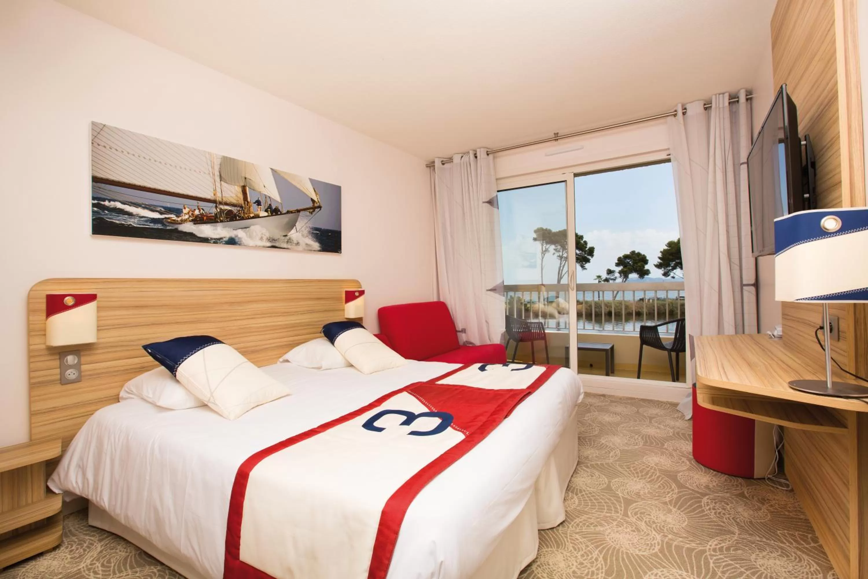 Bedroom, Bed in Hotel Club Le Plein Sud Vacances Bleues