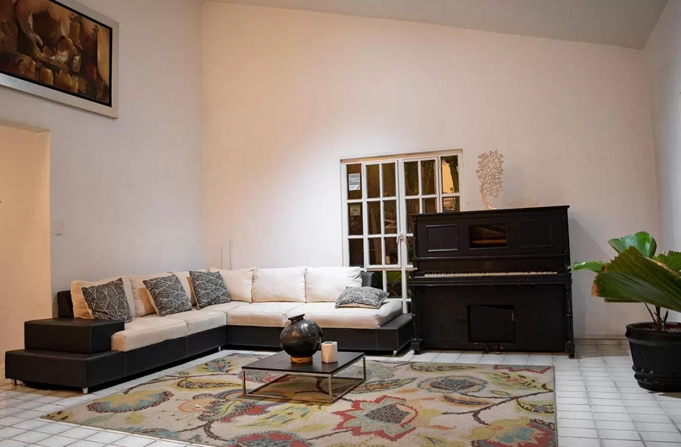 Living room, Bed in Vf Hotel