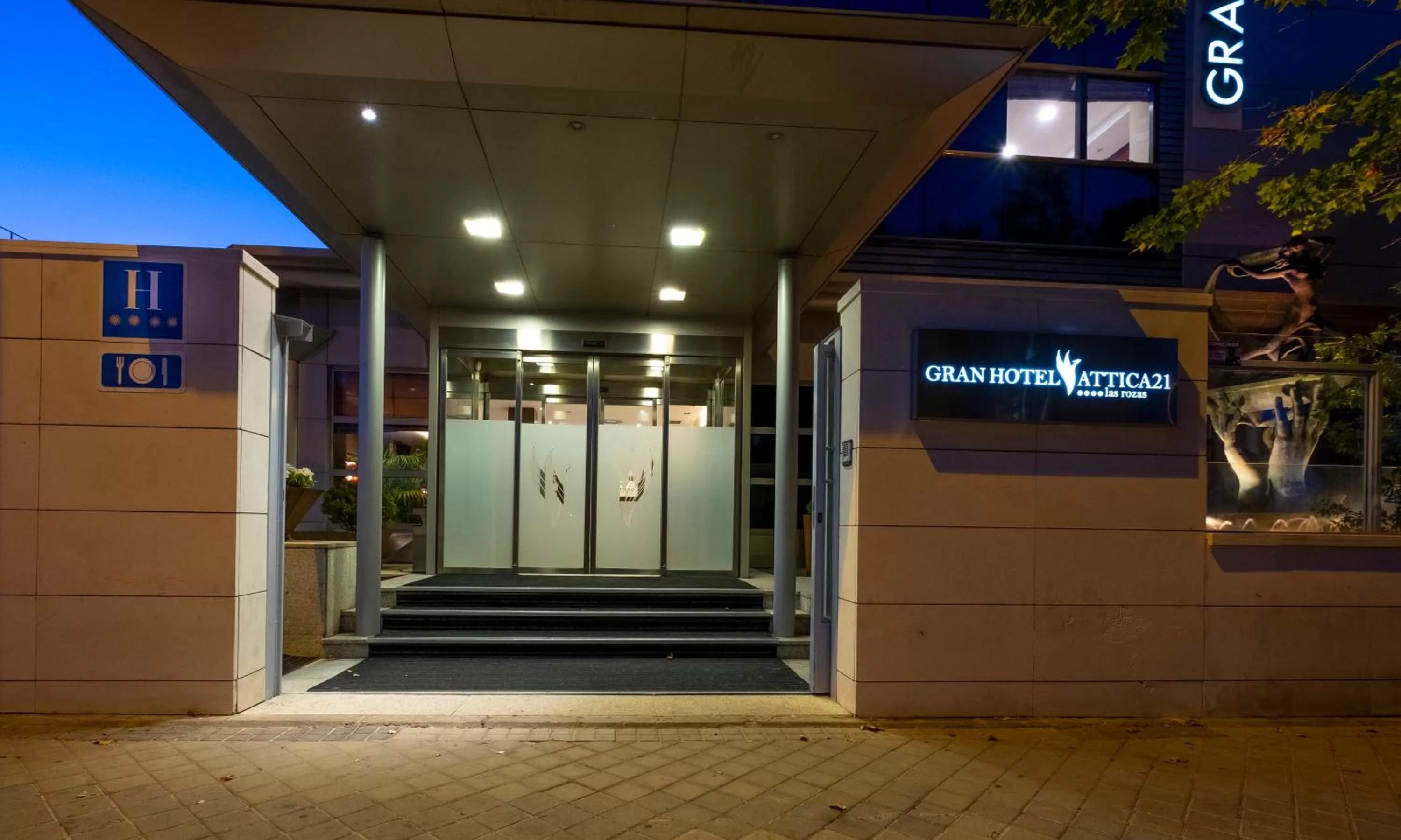 Property building in Hotel Attica21 Las Rozas