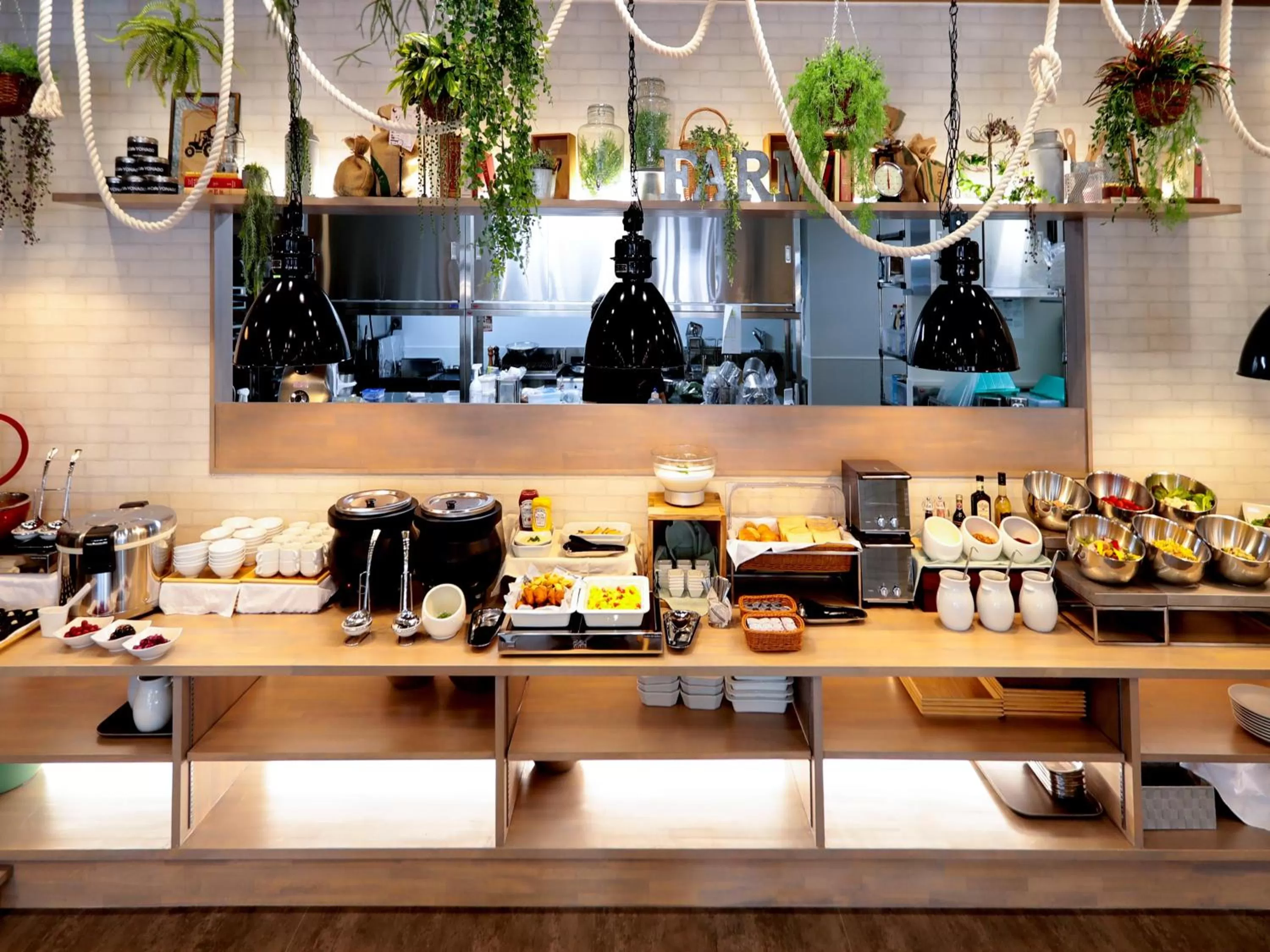 Buffet breakfast in Green Rich Hotel Yonago Ekimae (Artificial hot spring Futamata Yunohana)