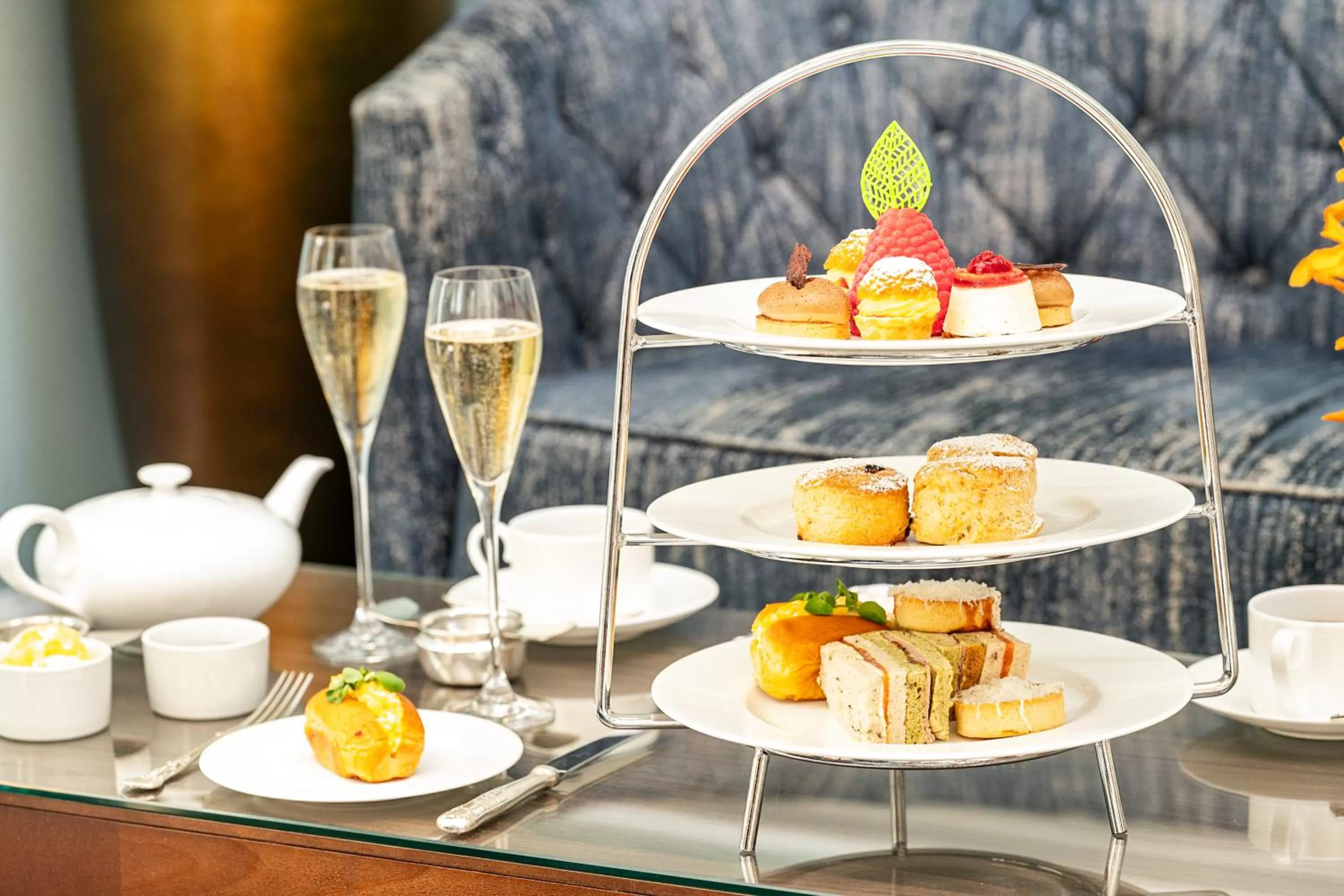 Food and drinks in Dukes London