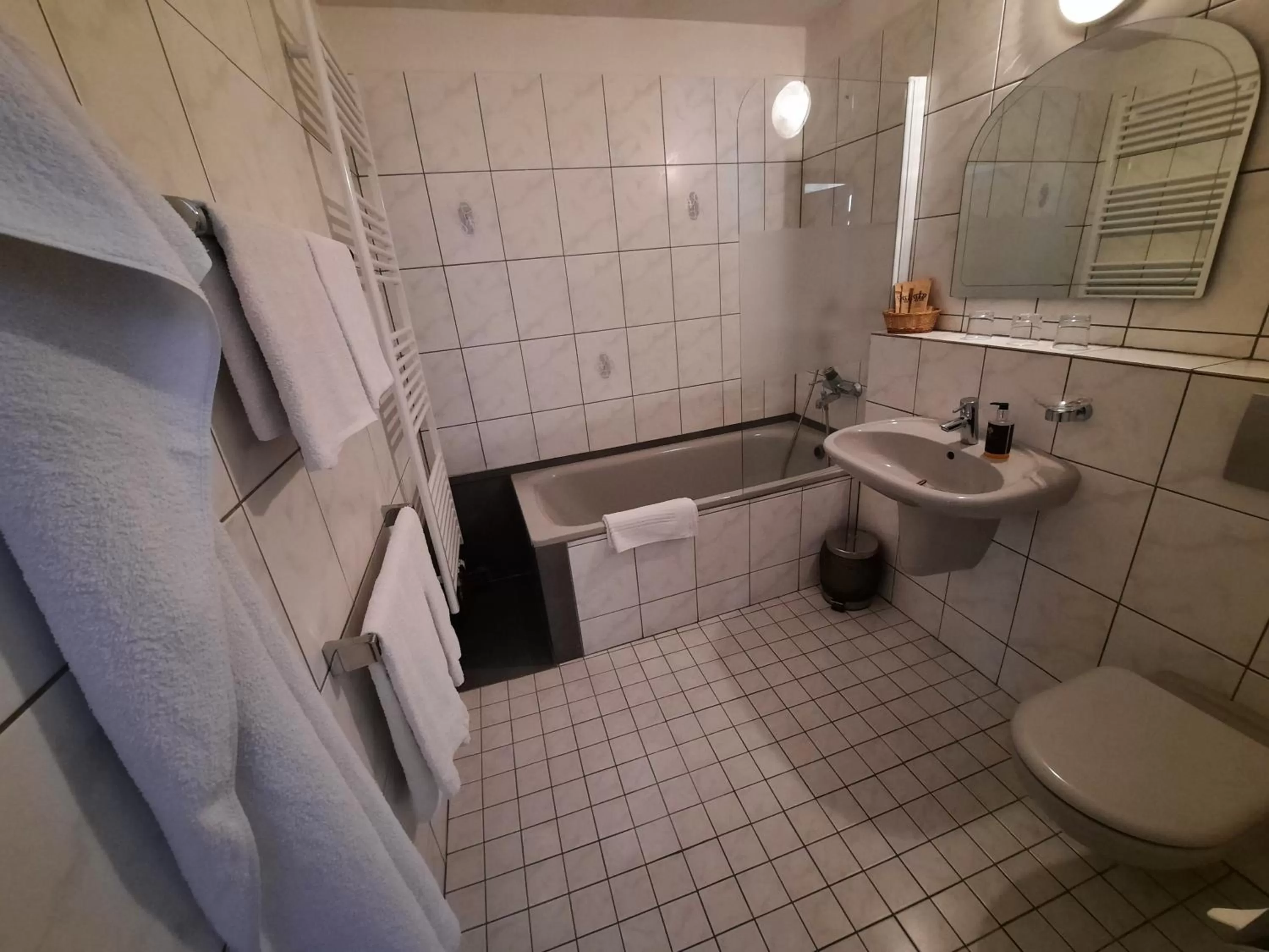 Bathroom in Hotel Koruna