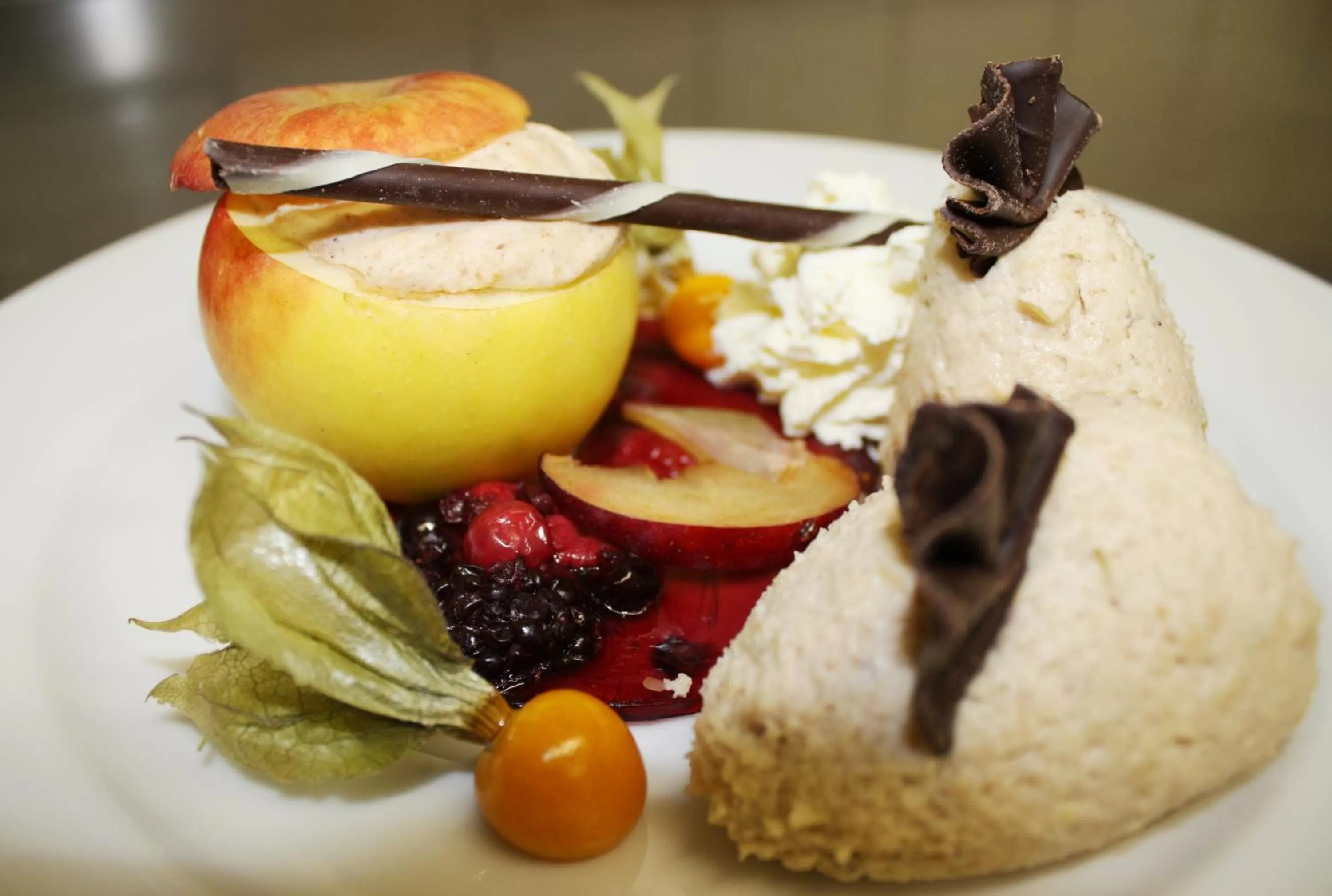 Food and drinks in Carmina am See