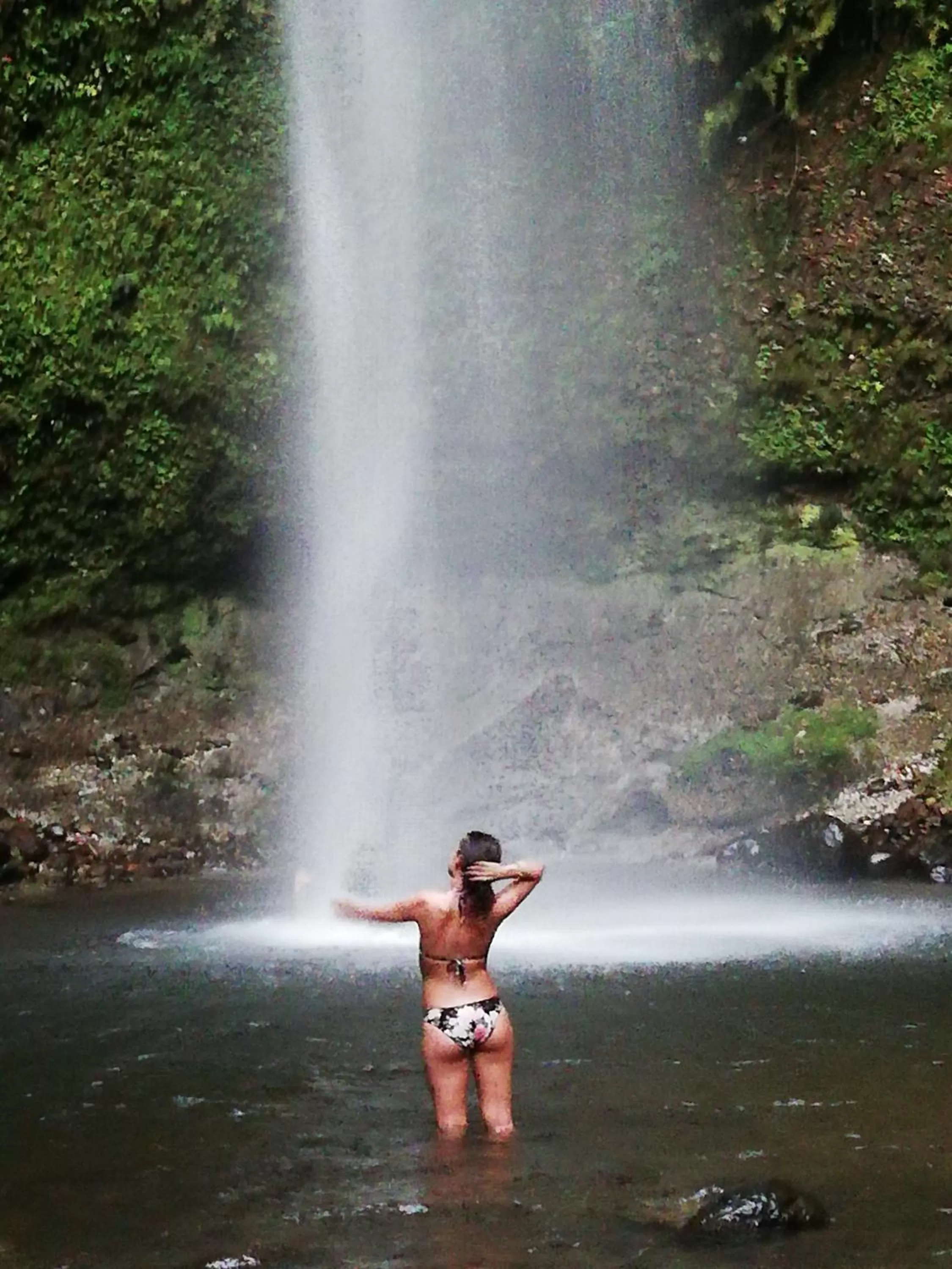 Hiking in Hostal La Casa Amarilla City