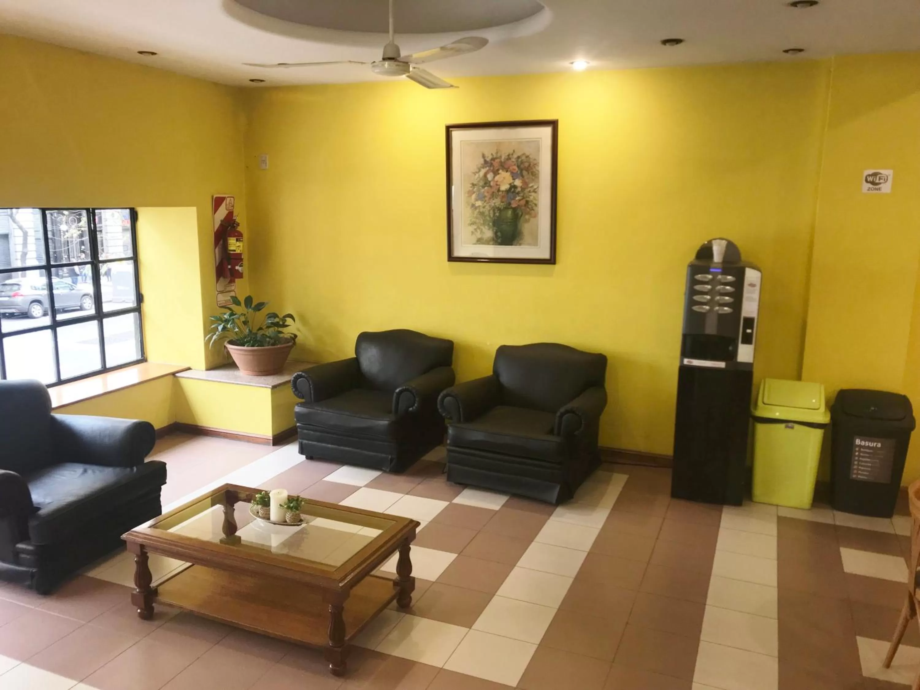 Living room in Hotel Alcazar