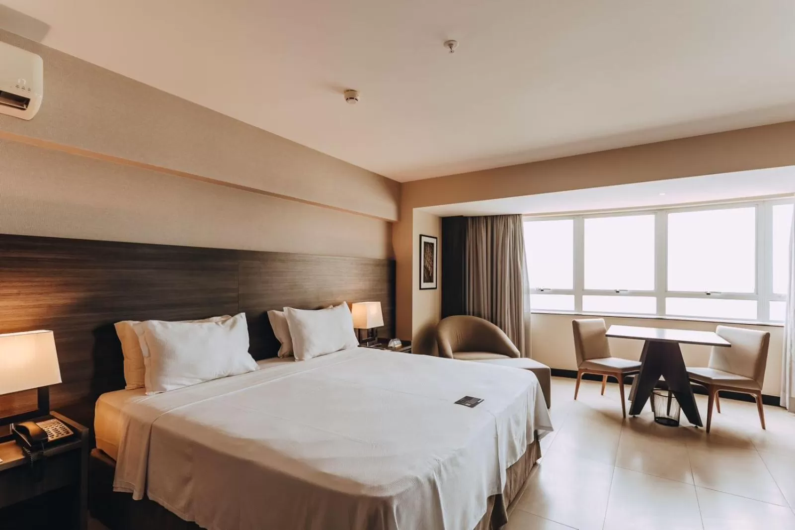 Photo of the whole room, Bed in Golden Tulip Natal Ponta Negra