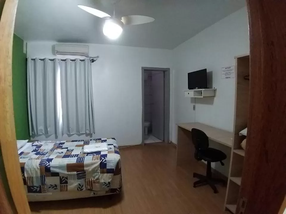 TV/Entertainment Center in Hotel Pousada Sinos