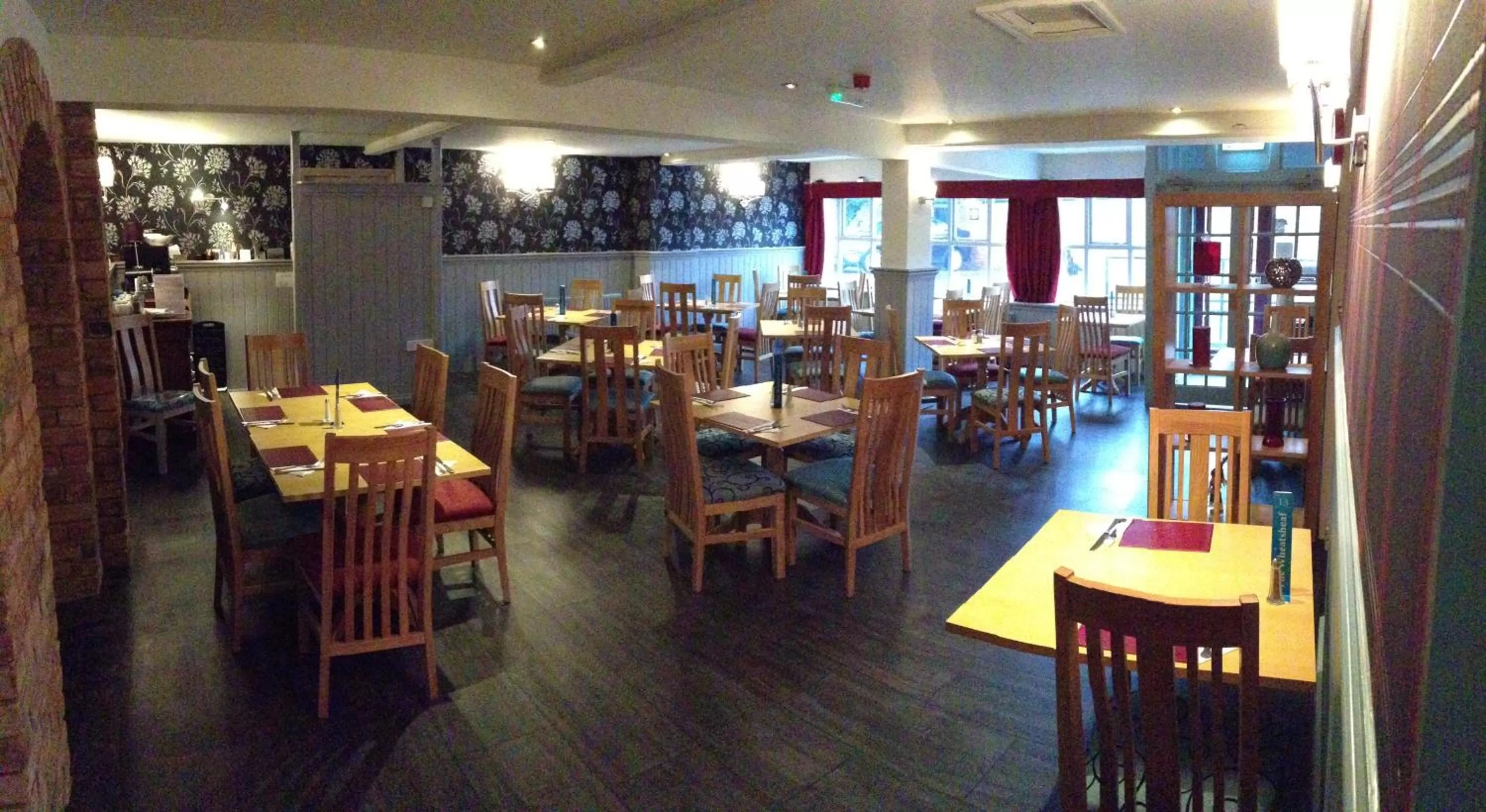 Restaurant/places to eat in The Wheatsheaf