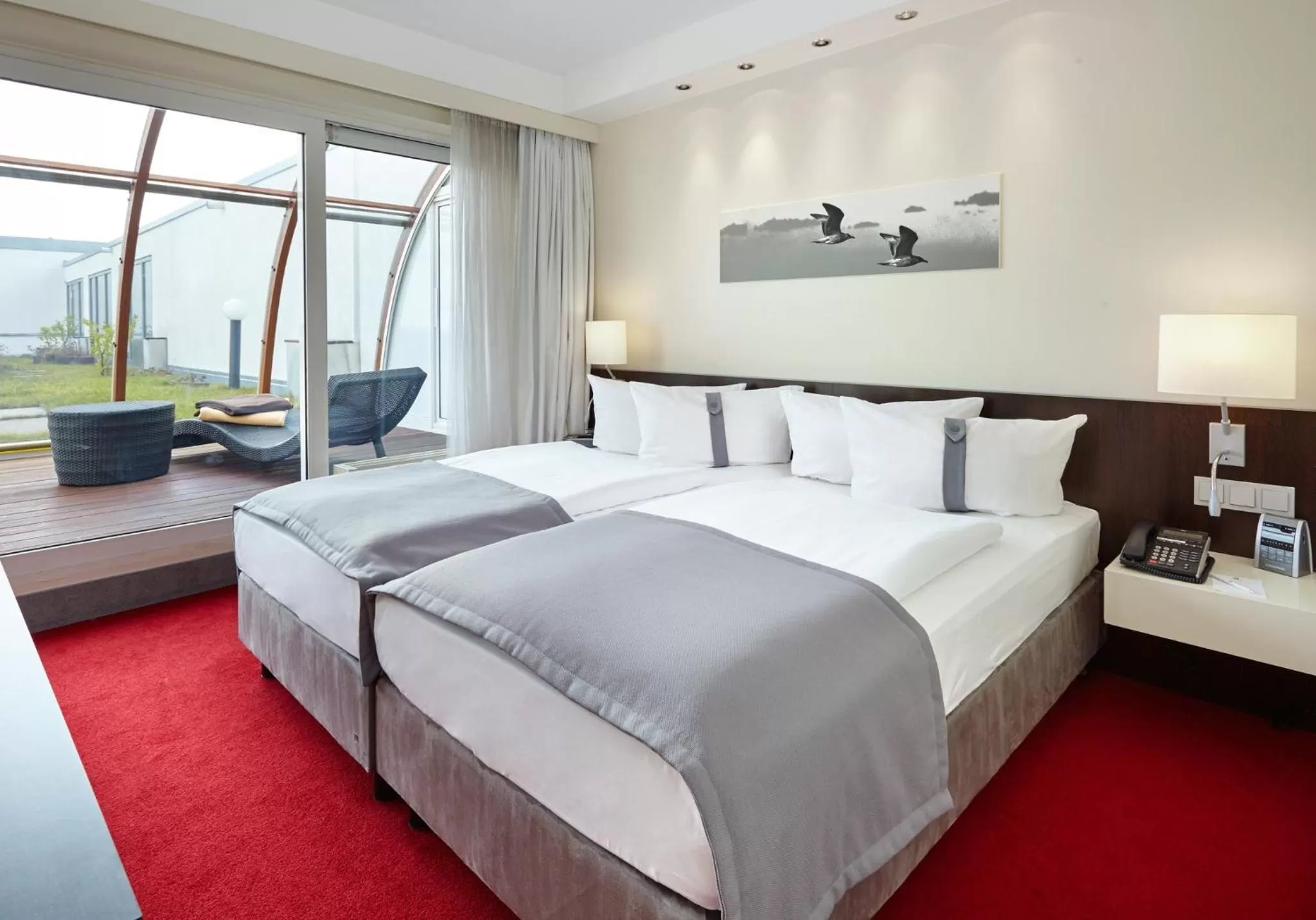 Photo of the whole room, Bed in Holiday Inn Berlin Airport - Conference Centre by IHG