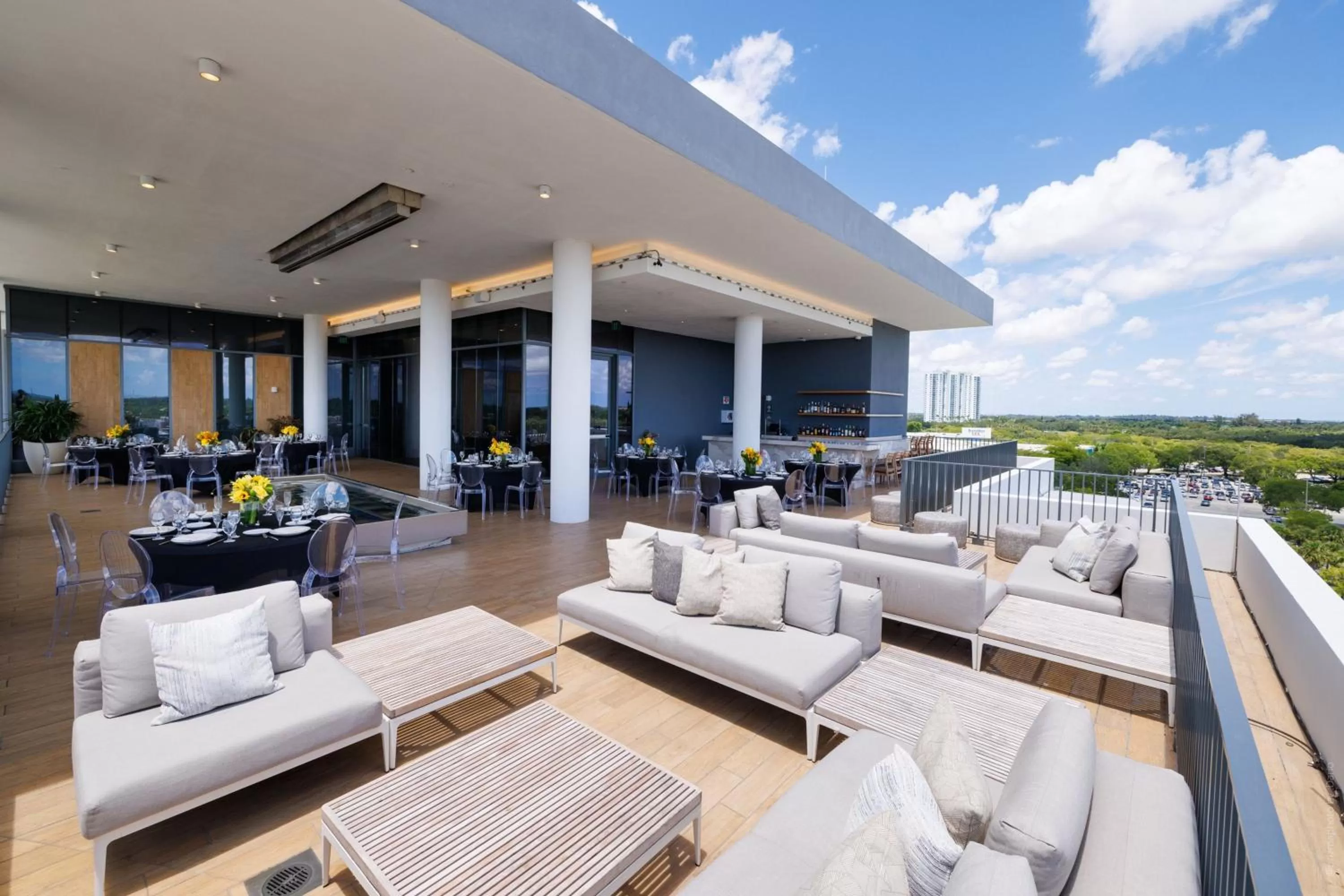 Lobby or reception in AC Hotel by Marriott Fort Lauderdale Sawgrass Mills Sunrise