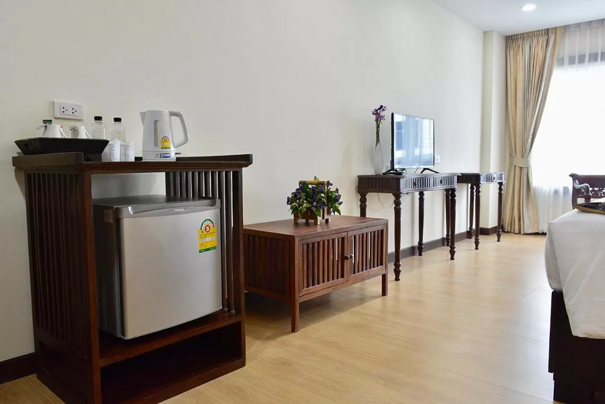 TV and multimedia in White Boutique Hotel and Spa