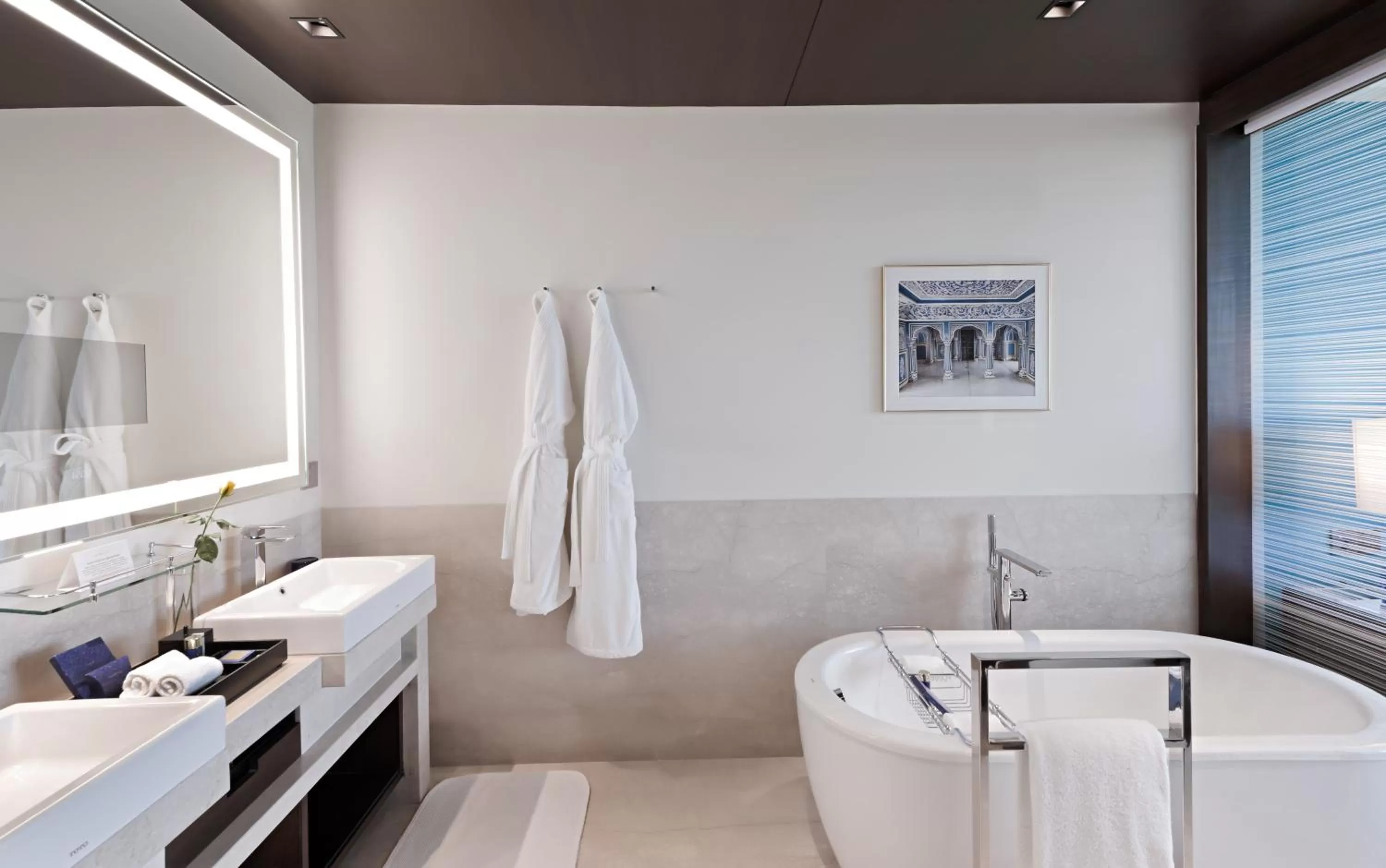 Bathroom in The Oberoi New Delhi