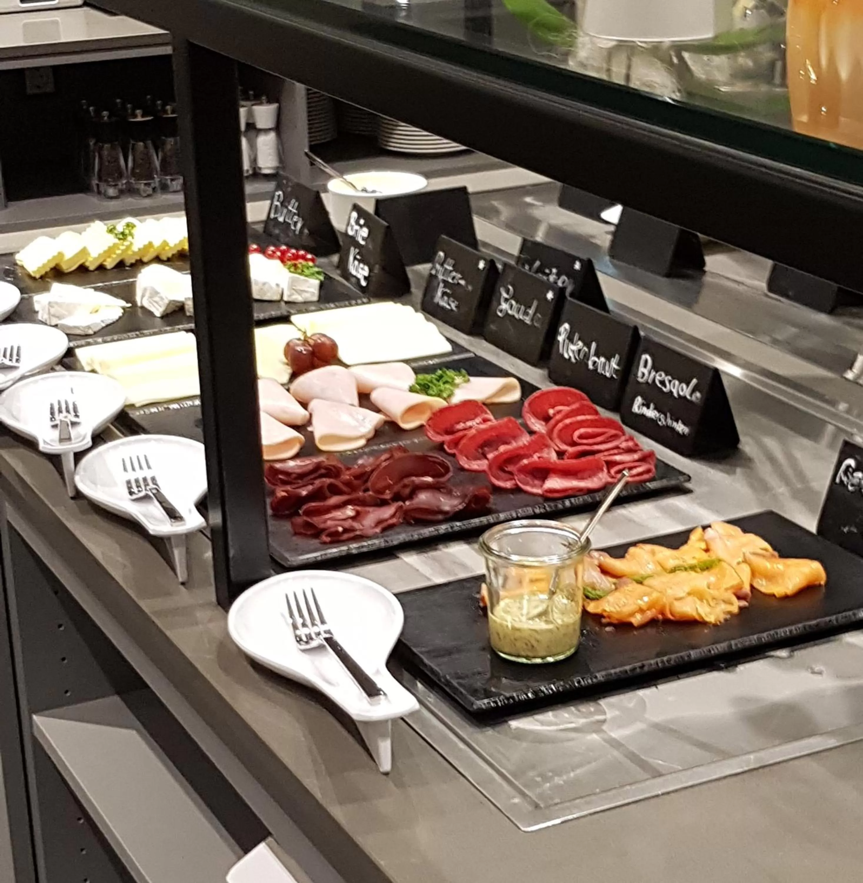 Breakfast in Hotel Adler Münster