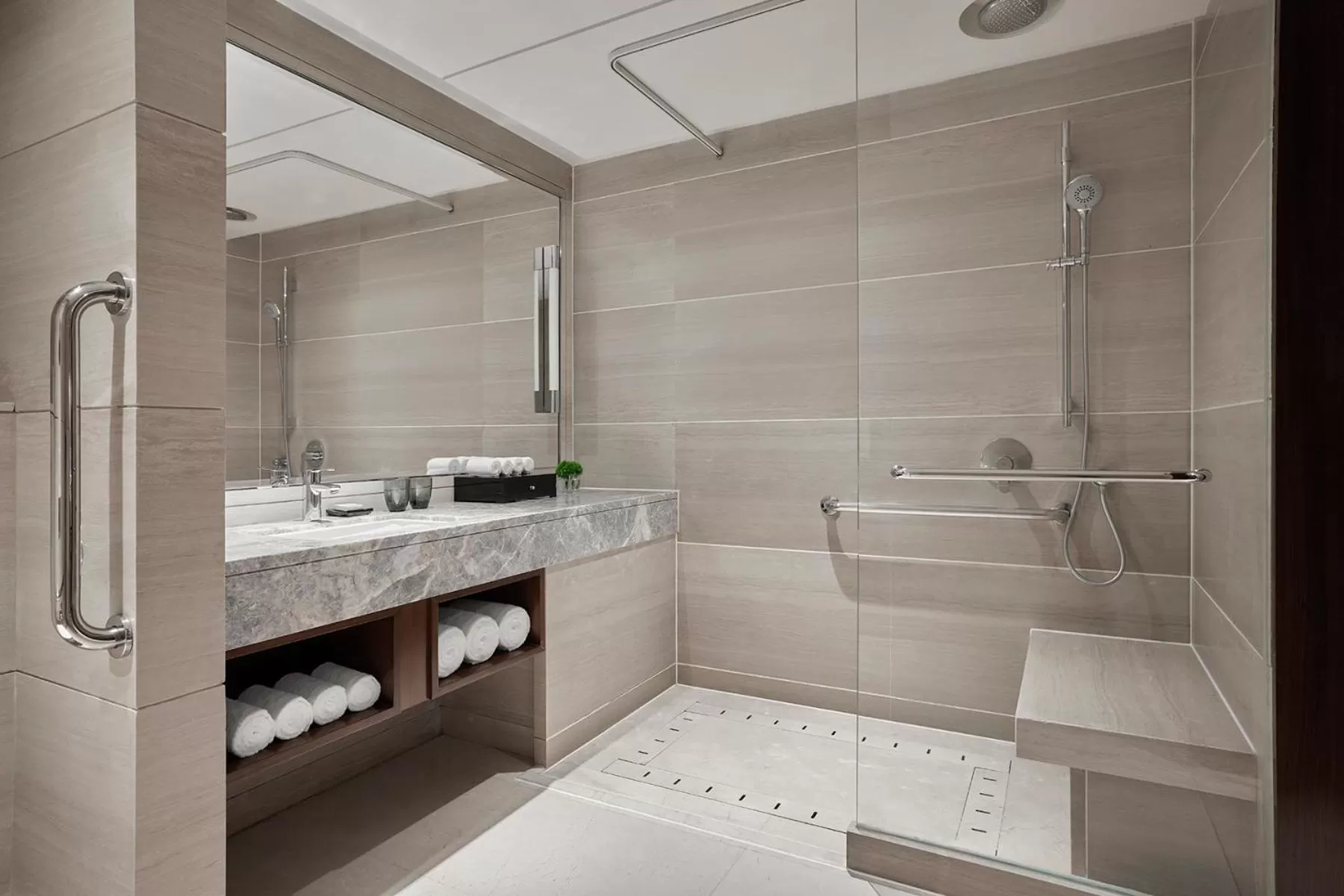 Shower in JW Marriott Hotel Beijing Central