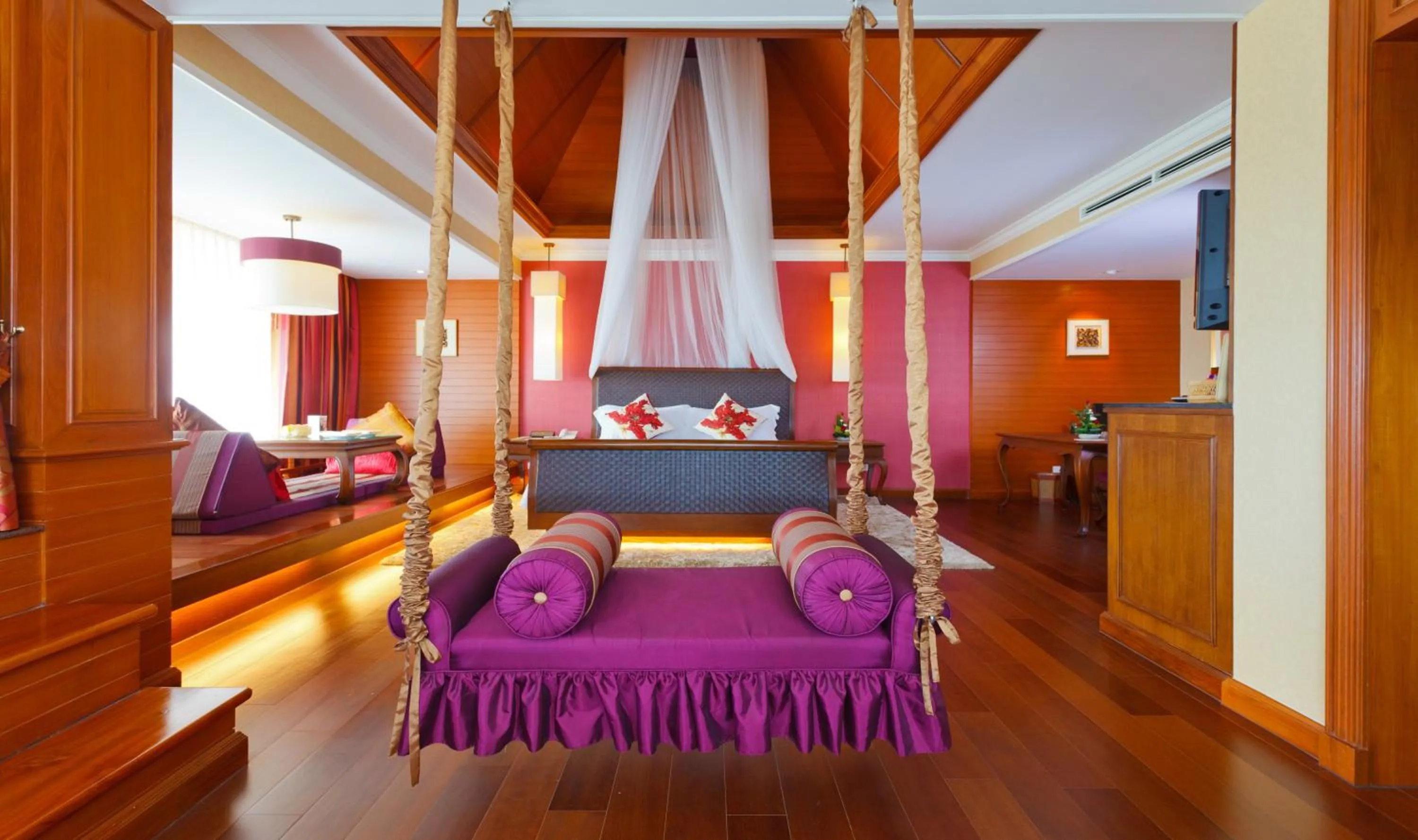 Romantic Suite in Diamond Cliff Resort & Spa - SHA Extra Plus