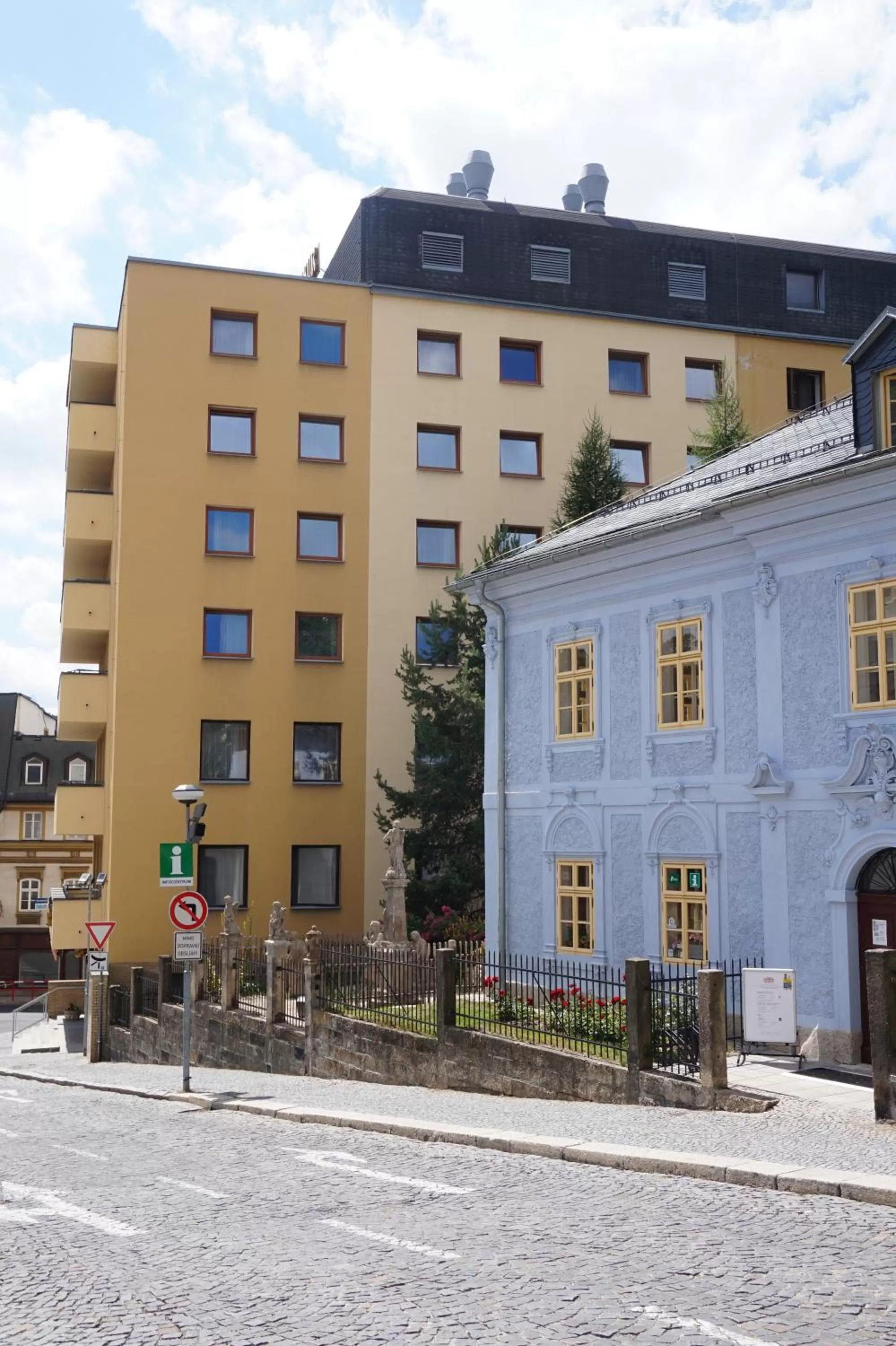 Property building in Hotel Merkur - Jablonec nad Nisou