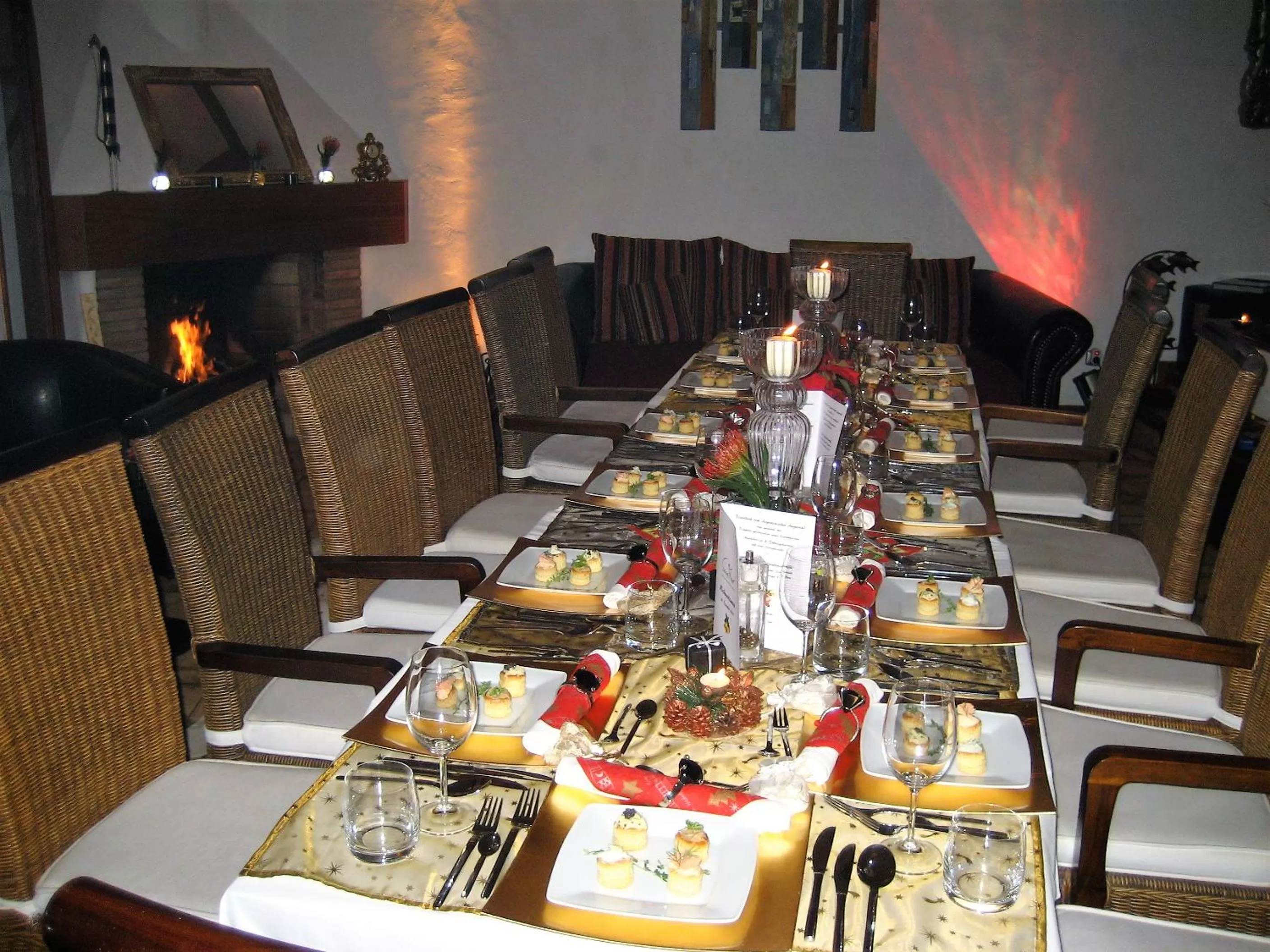 Restaurant/Places to Eat in Birdcage Gay Men Resort and Lifestyle Hotel