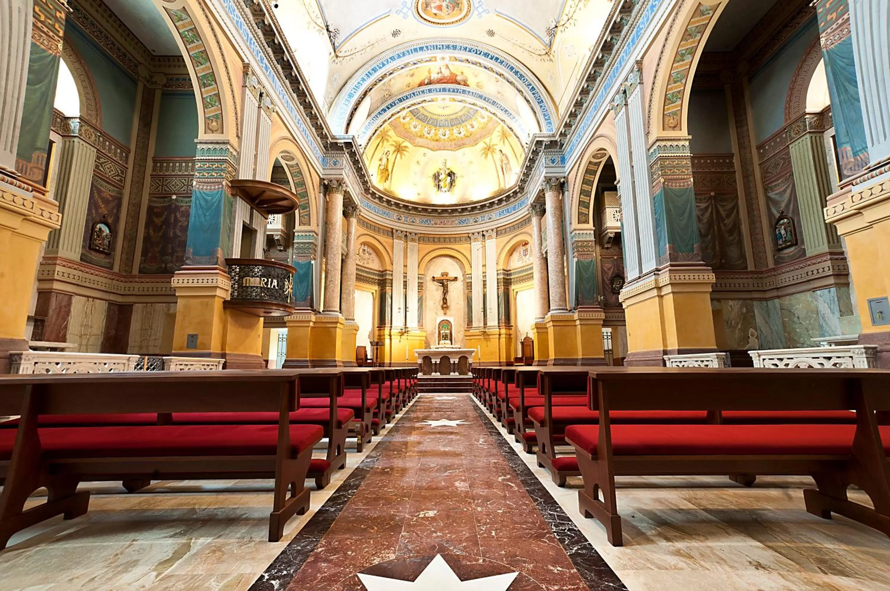 Logo/Certificate/Sign in Domus Australia