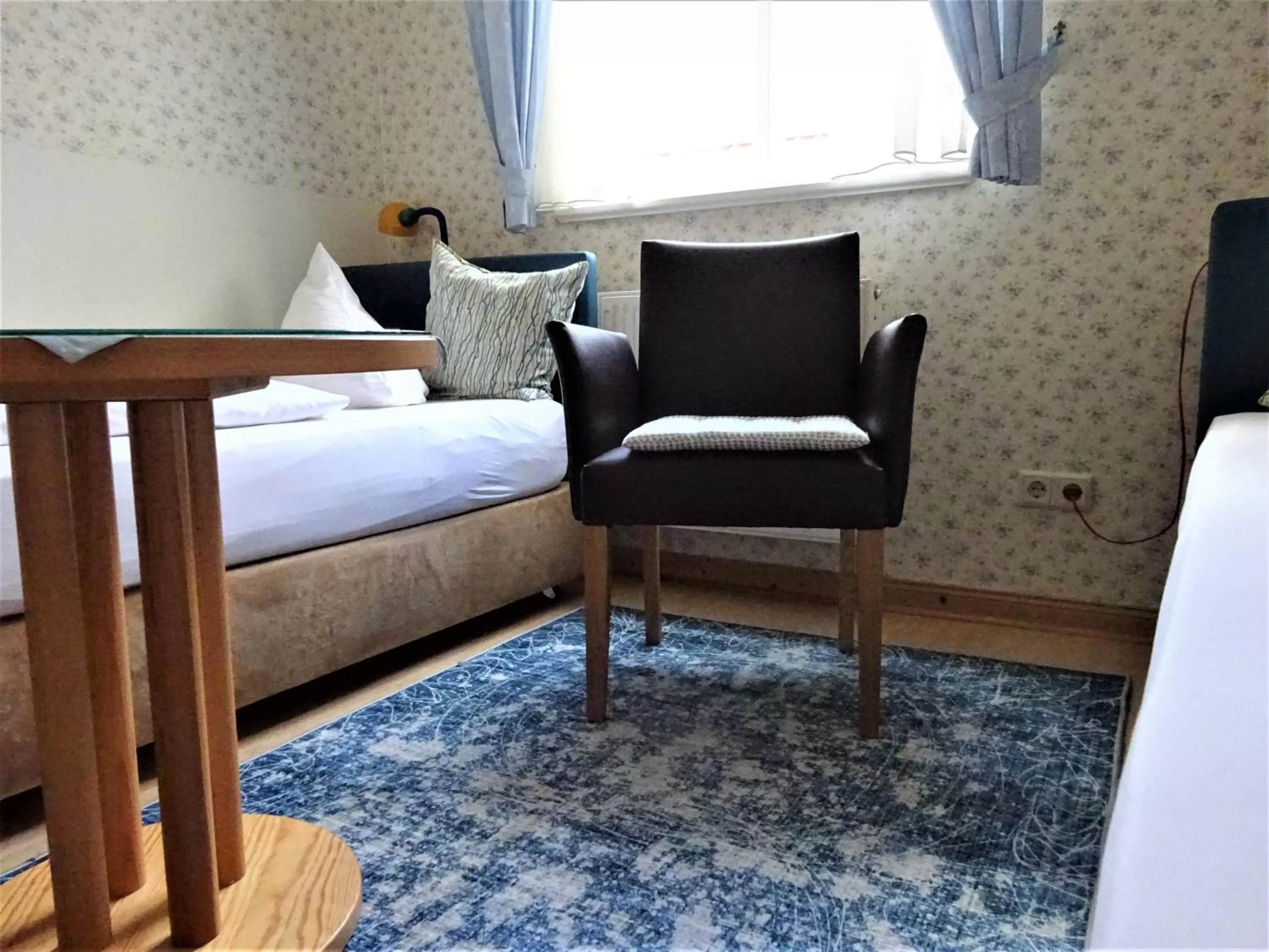 Bed in Pension Zur Fährbrücke