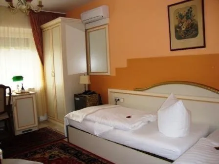 Bed in Haus Mooren, Hotel Garni