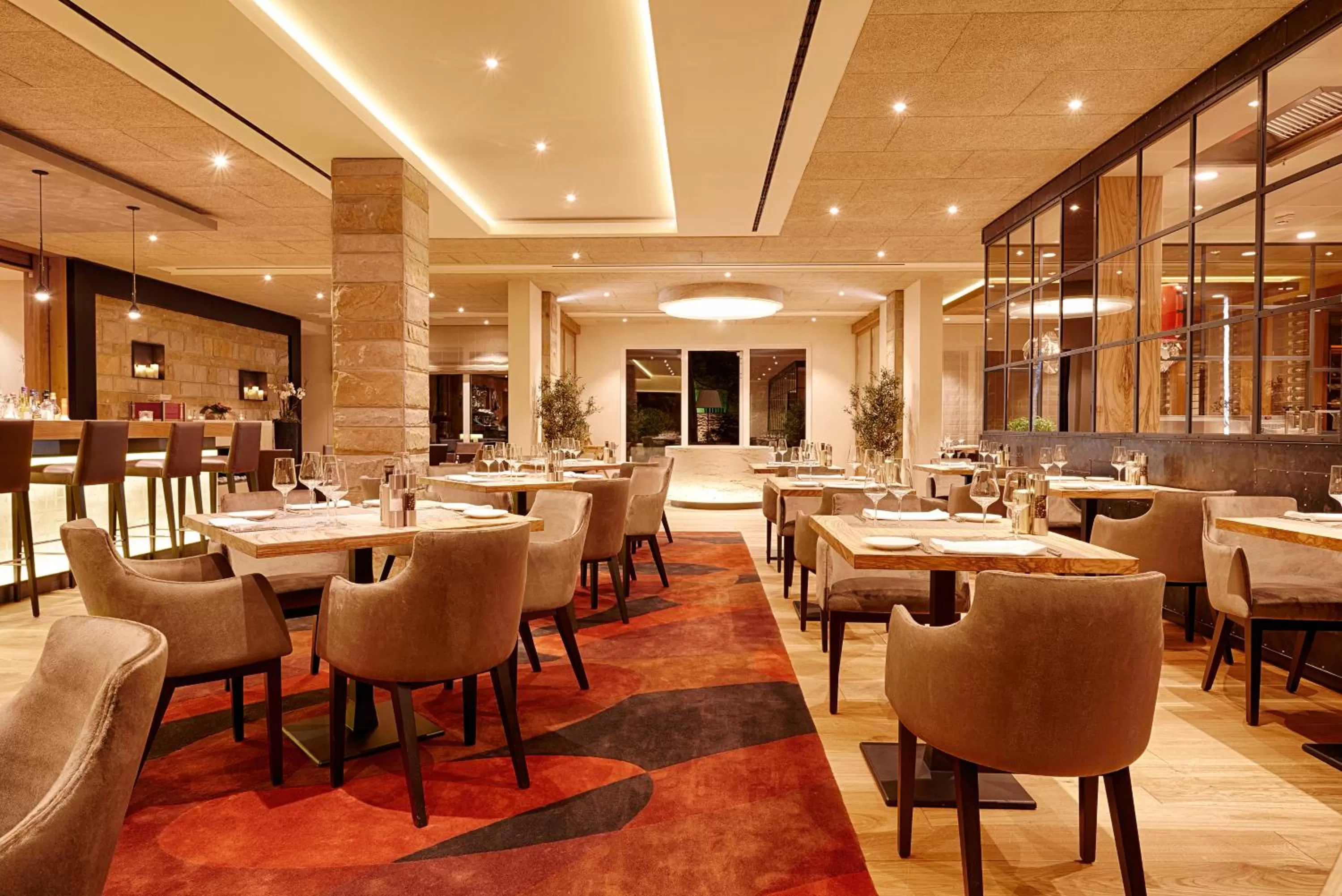 Restaurant/places to eat in Kaisergarten Hotel Deidesheim