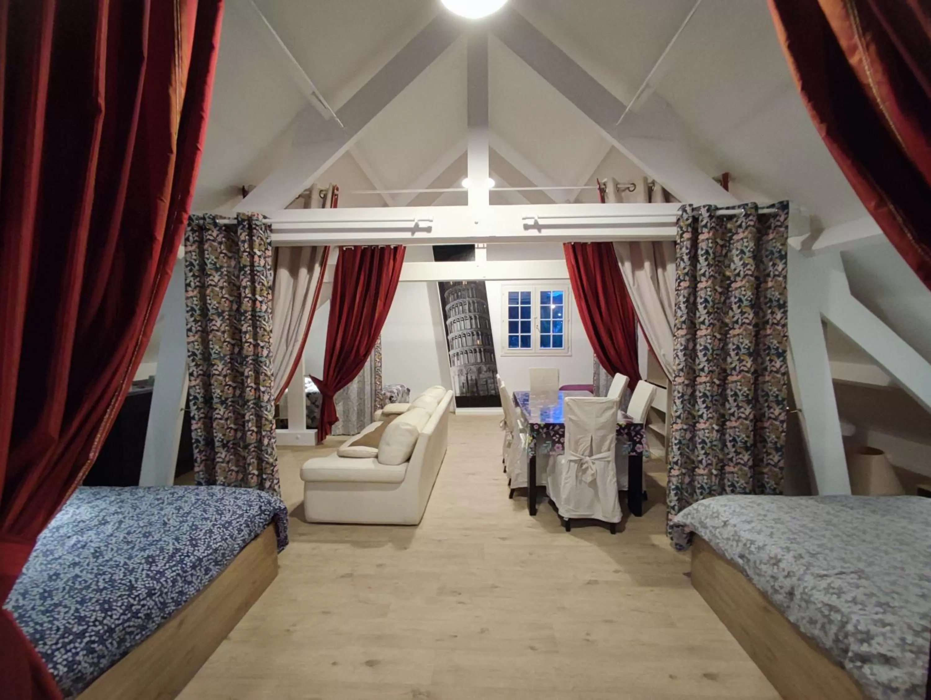 Seating Area in SALAMANDRE