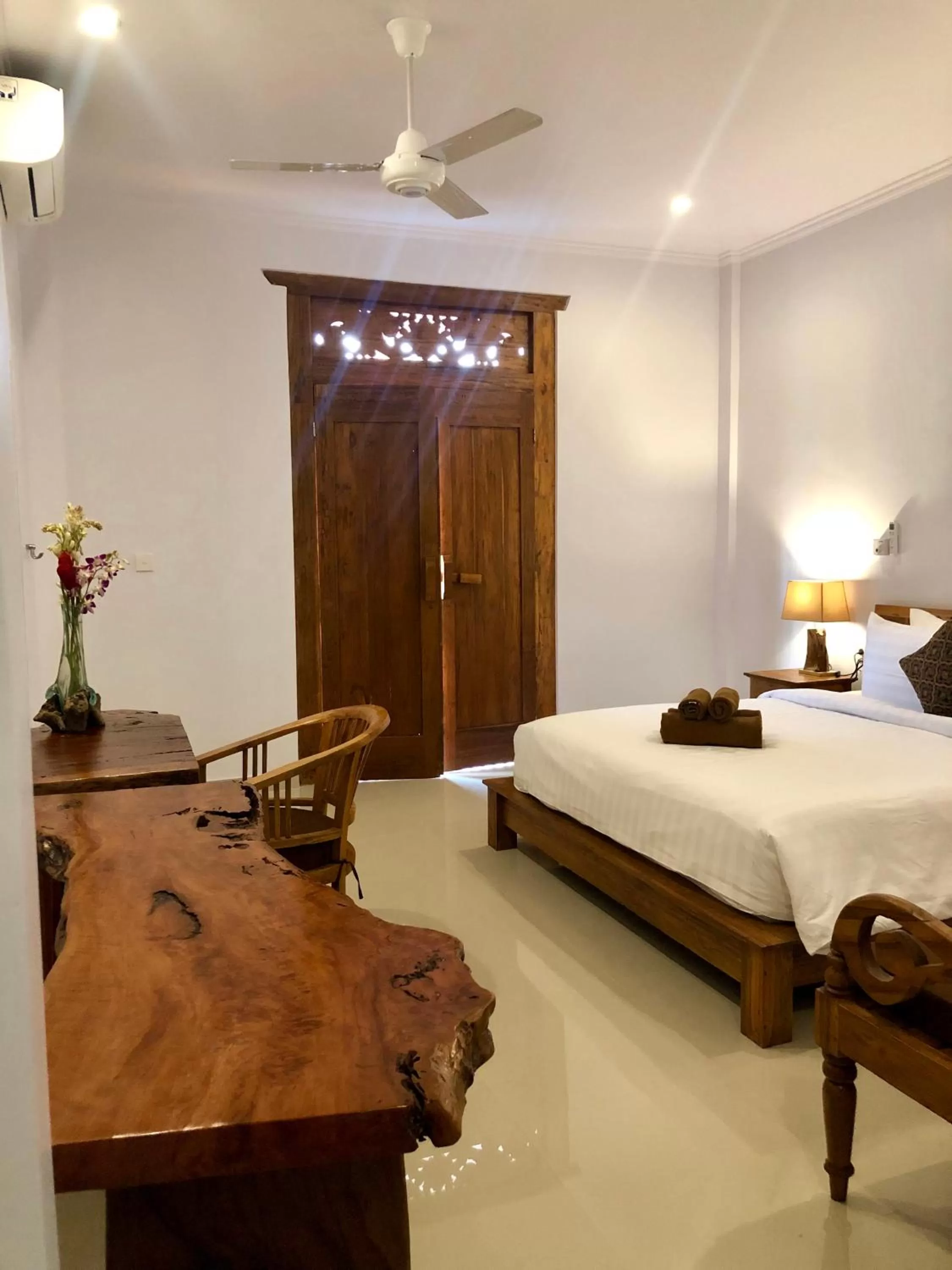 Bed in The Hidden Bali Inn