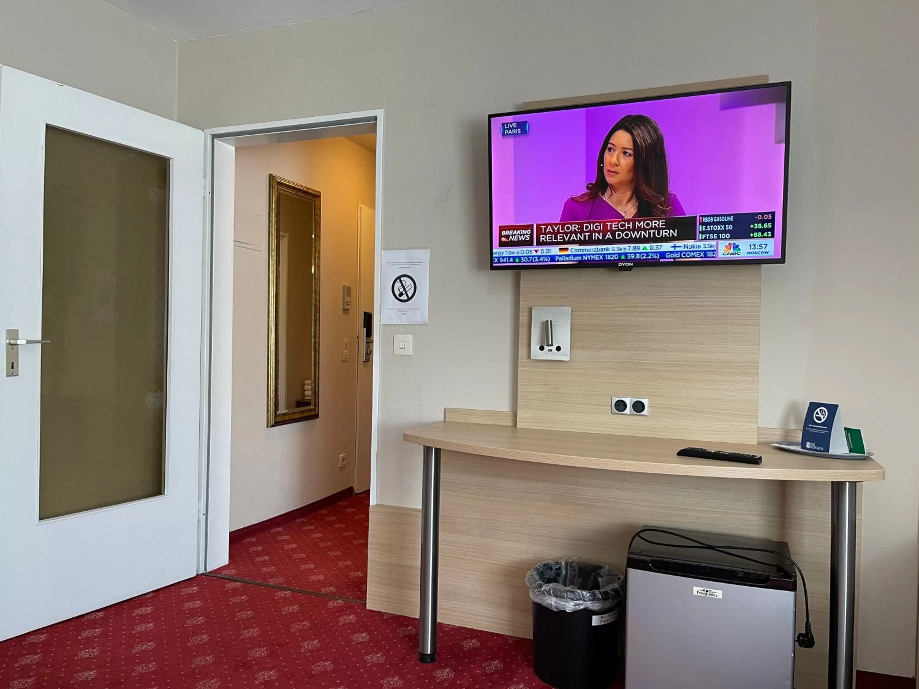 TV and multimedia in Hafner Hotel- Apartment