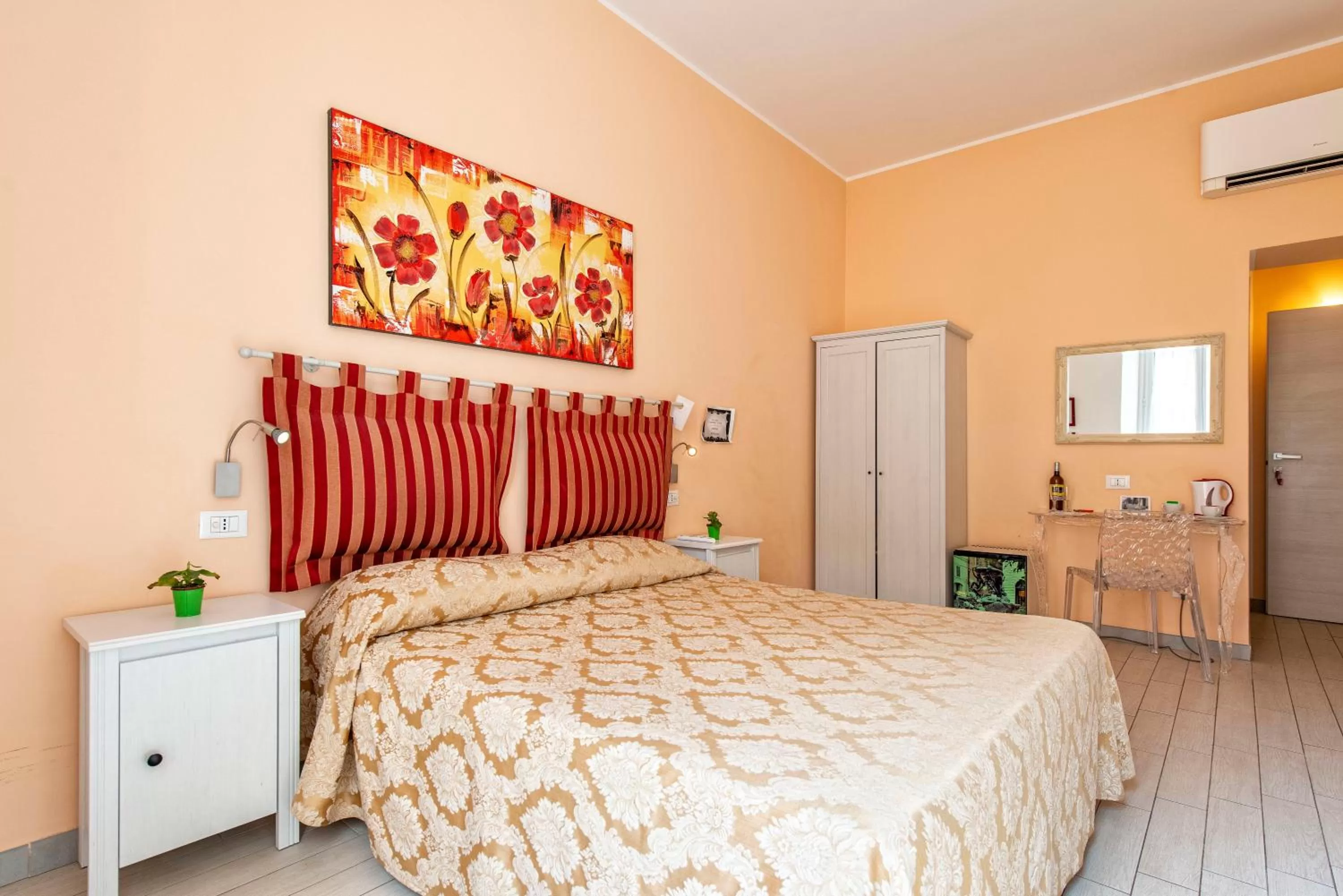 Bed in Merulana Suite 2