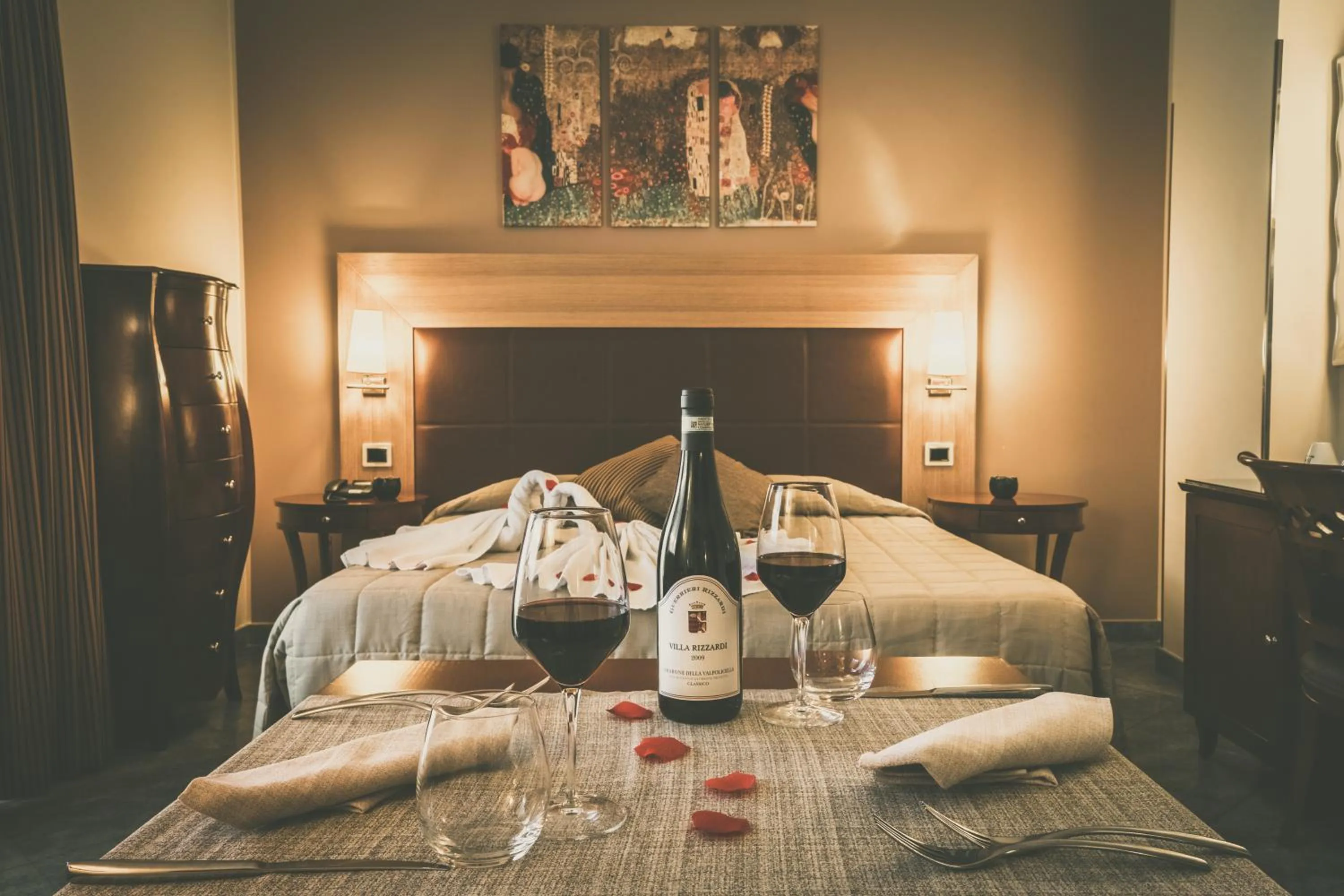 Bed in Hotel Villa Tirreno