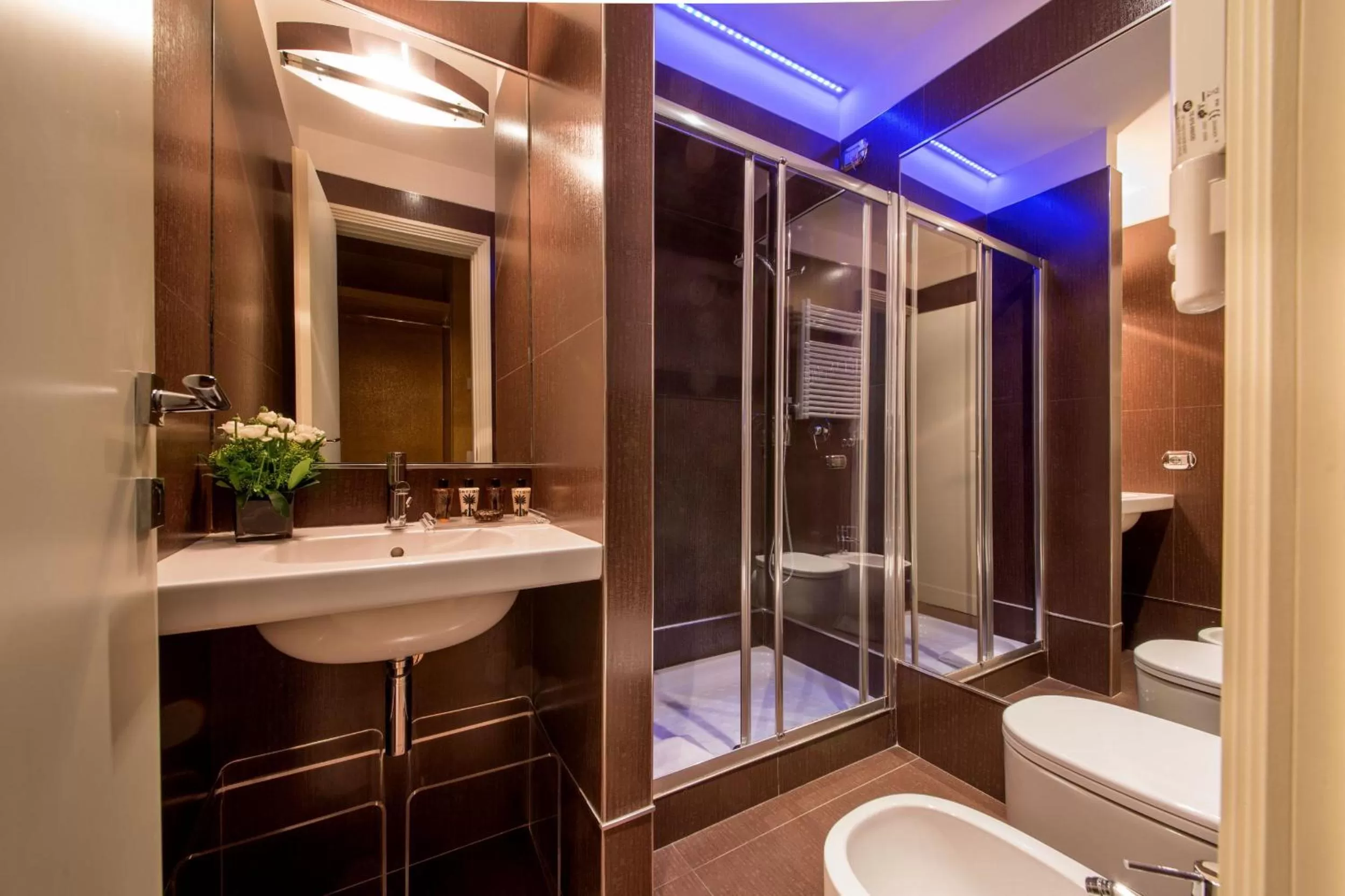 Bathroom in St. Peter Guest House