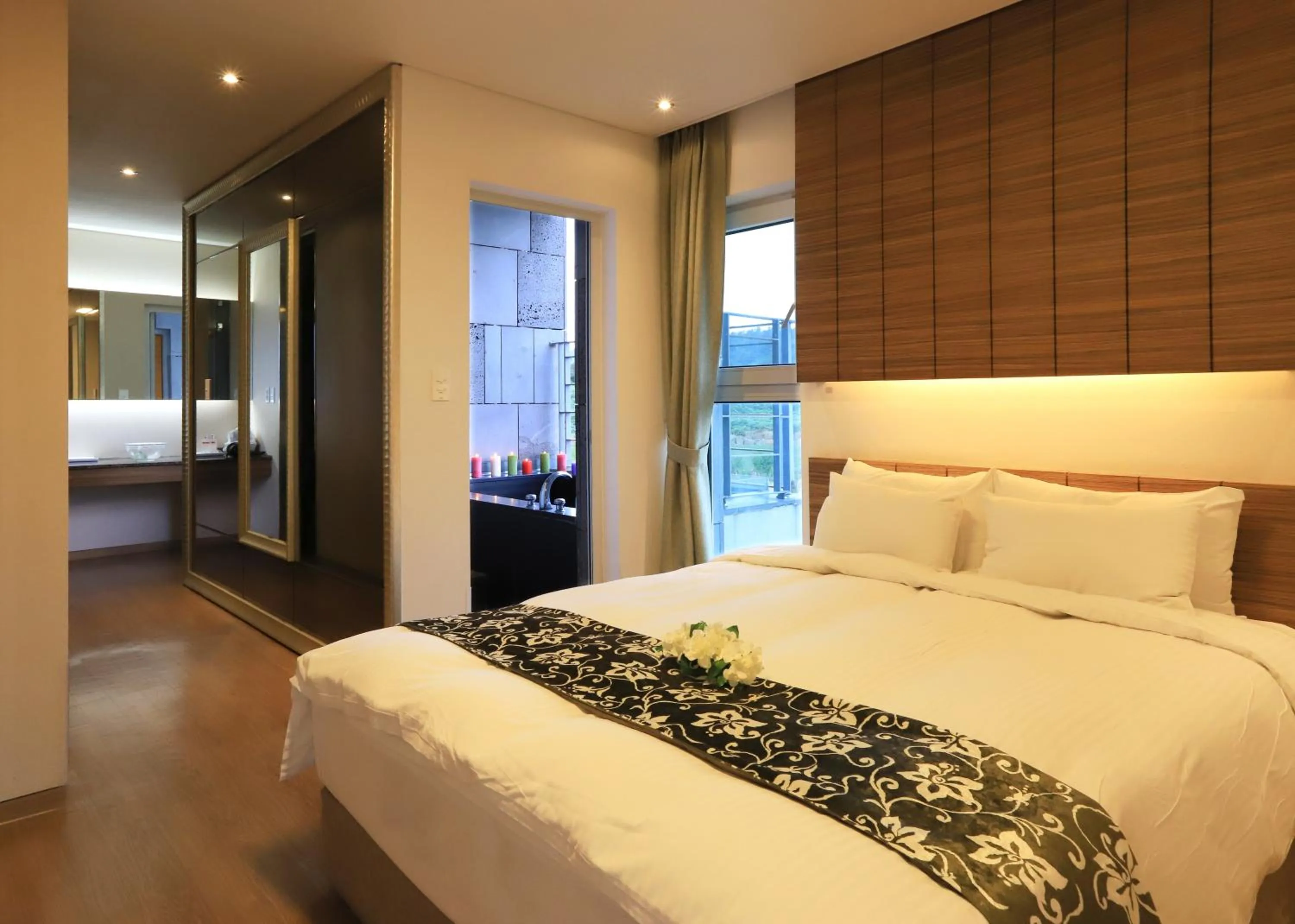 Bathroom, Bed in Y Resort Jeju