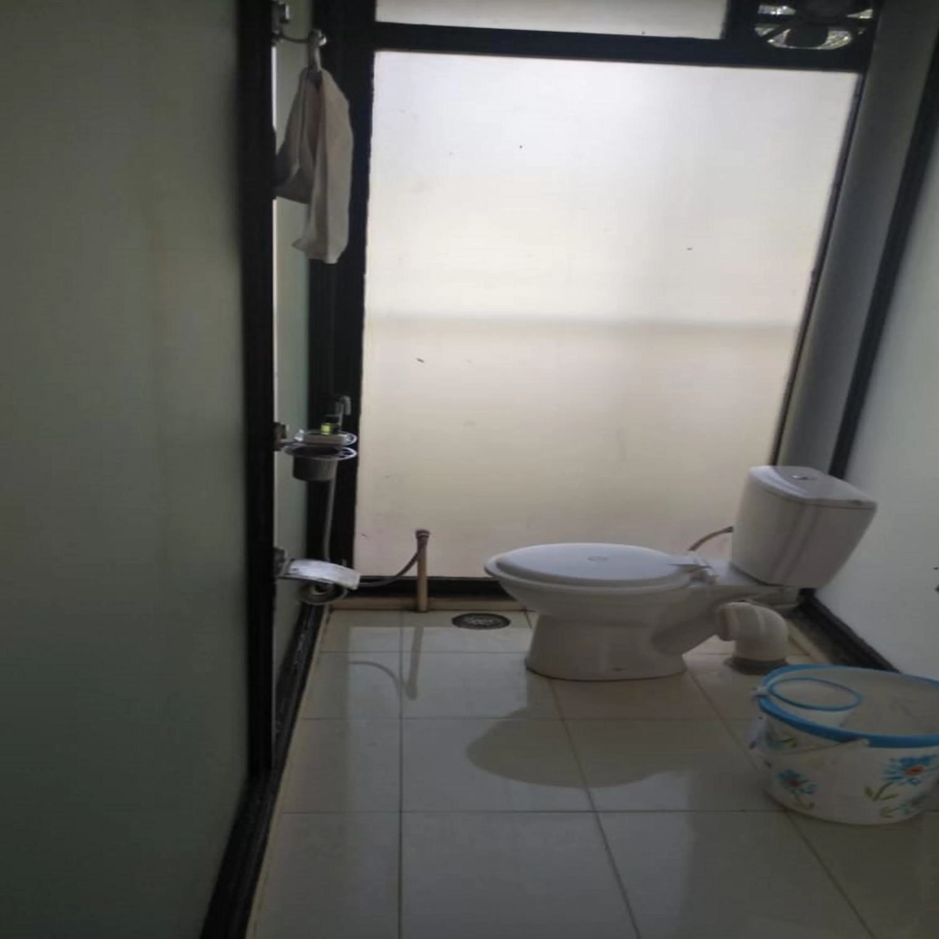 Bathroom in Jayshin Lake Vaitarna Resort - Igatpuri