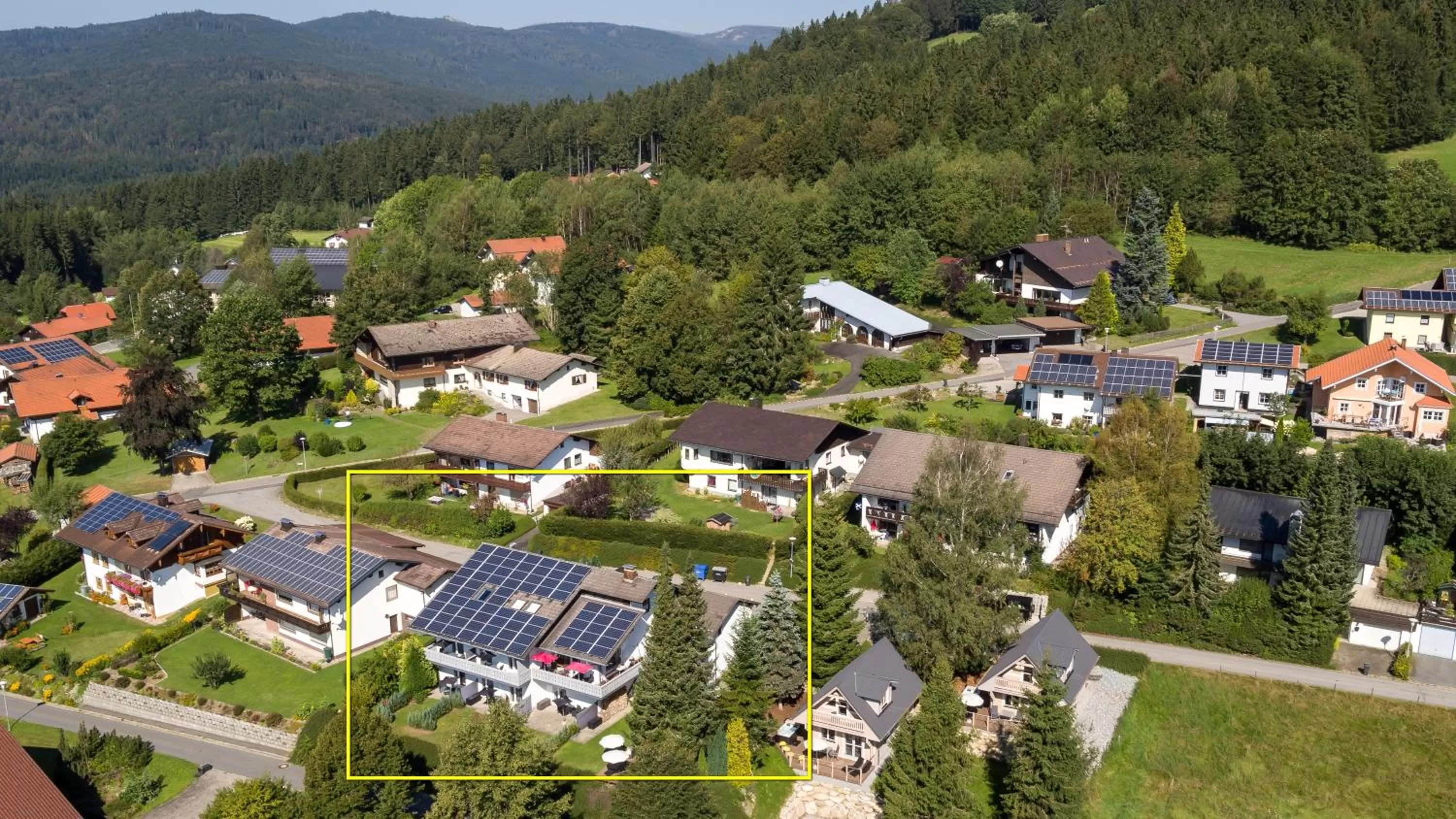 Bird's-eye View in Suit' & Frühstück Zum Latschen - Adults Only