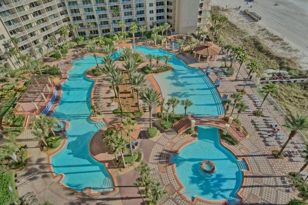 Pool view in Deluxe Beachfront Studio, Shores of Panama, Oceanviews and Updated