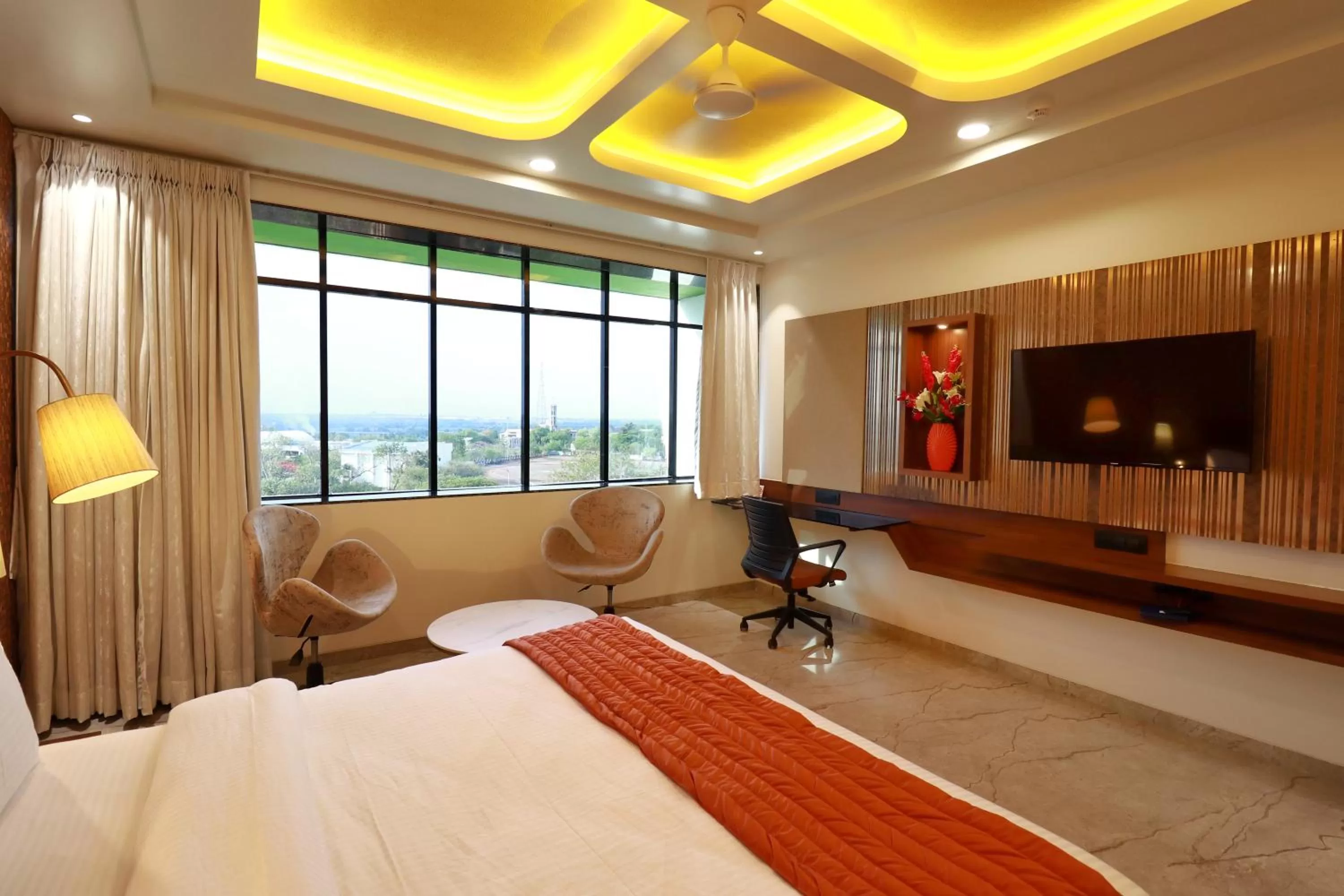 Bed in Four Petals Executive by LHMS