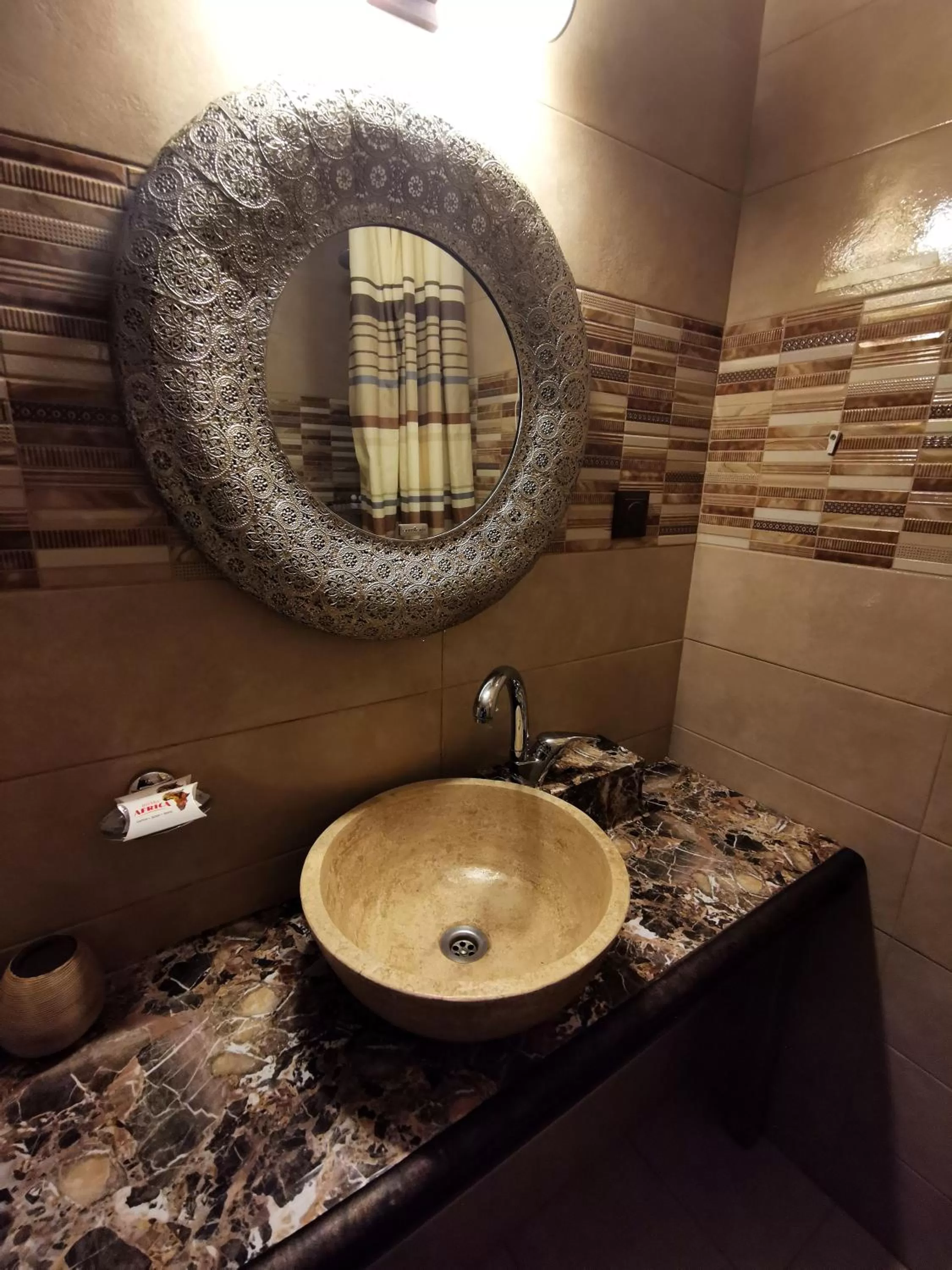 Bathroom in Hotel Africa