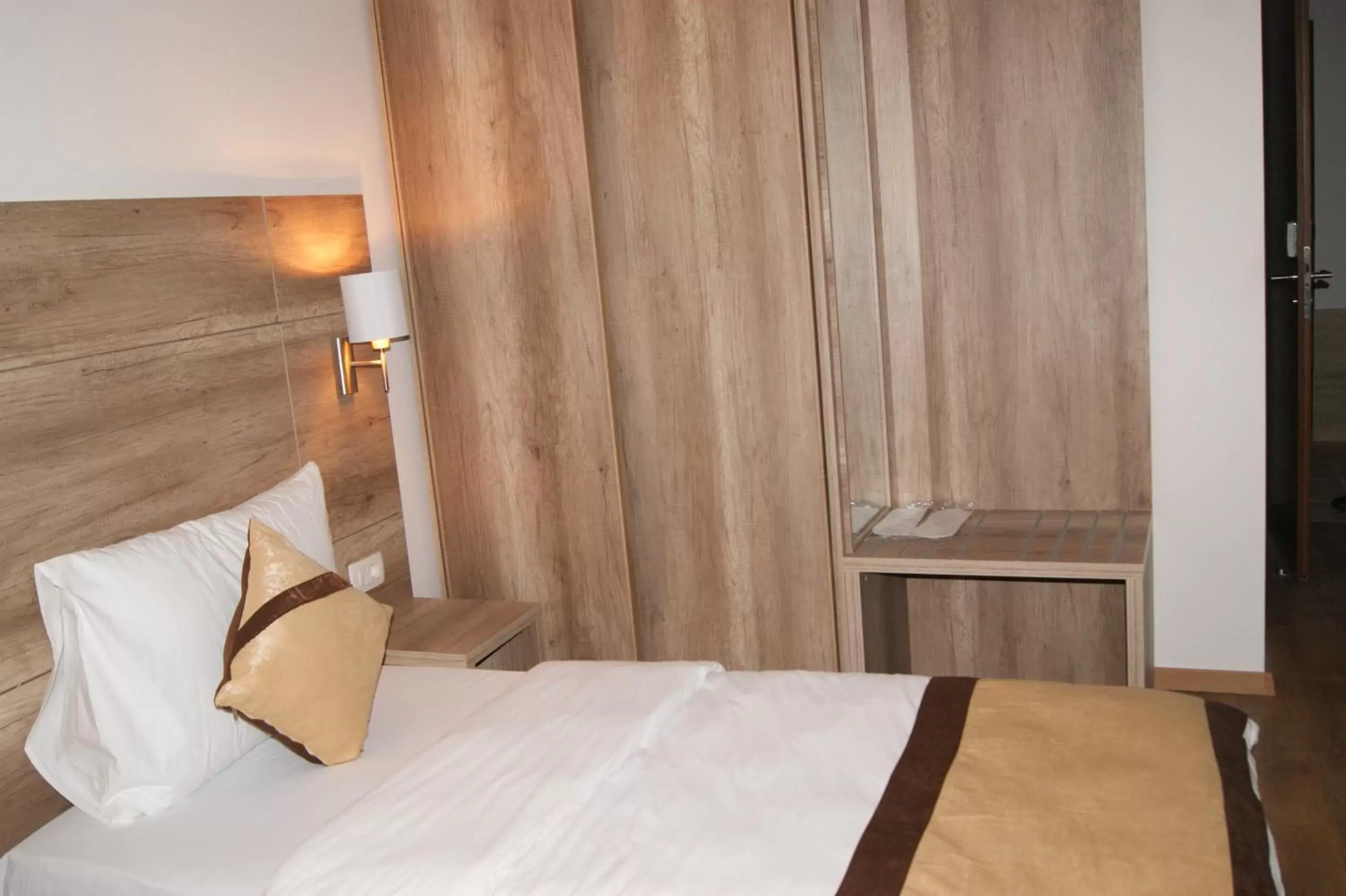 Twin Room - single occupancy in Hotel Prizreni Twin Room - single occupancy in Hotel Prizreni