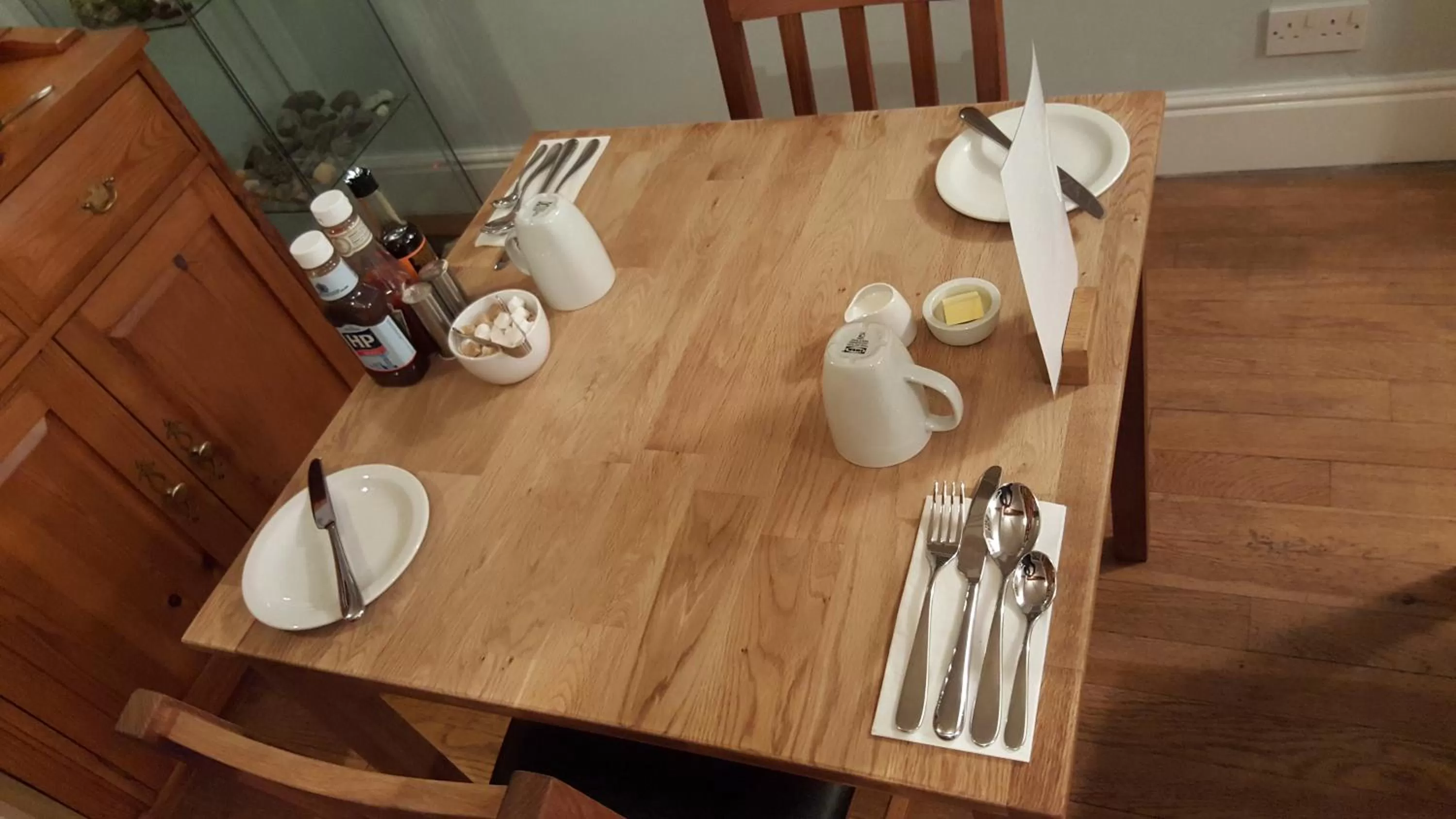 Breakfast in Woodlands 159