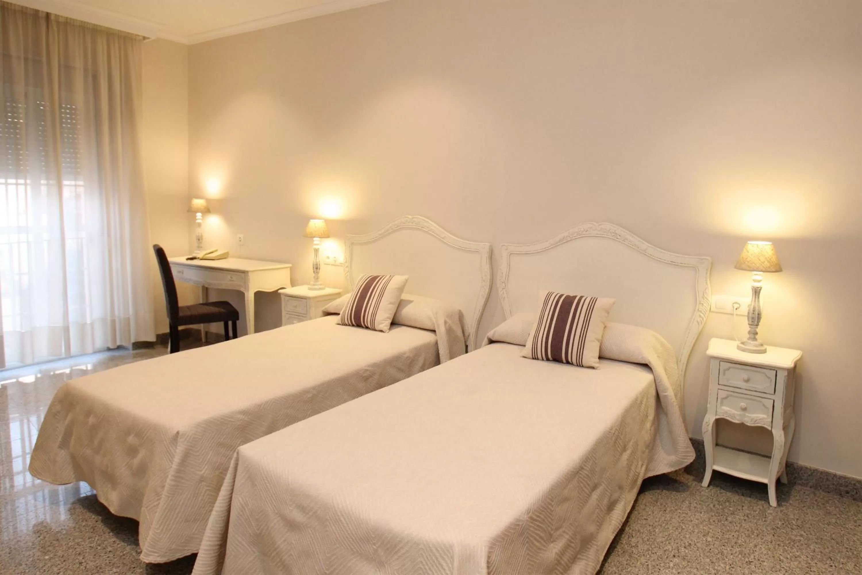 Bed in Hotel Maestranza