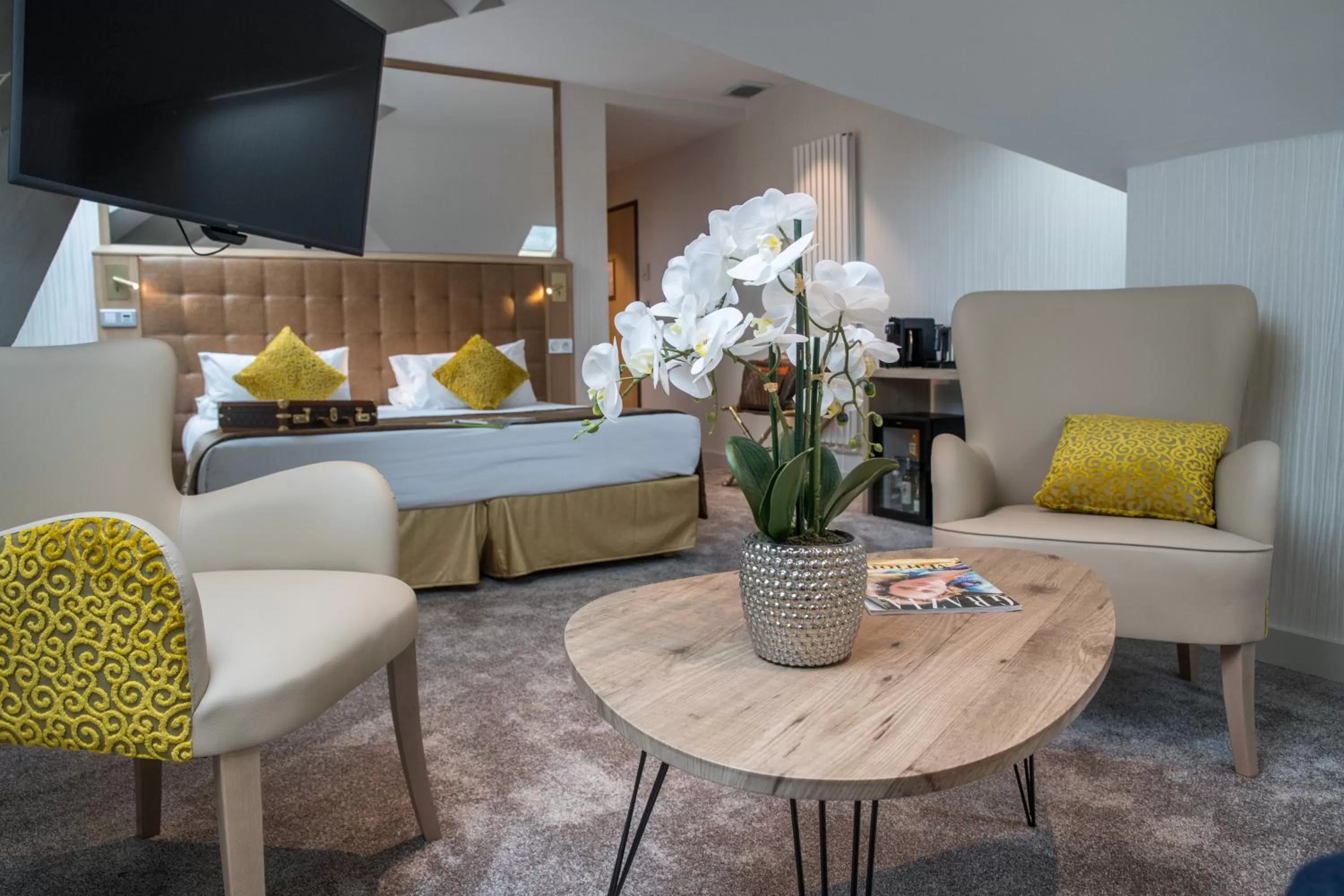 Bedroom in Best Western Beauséjour