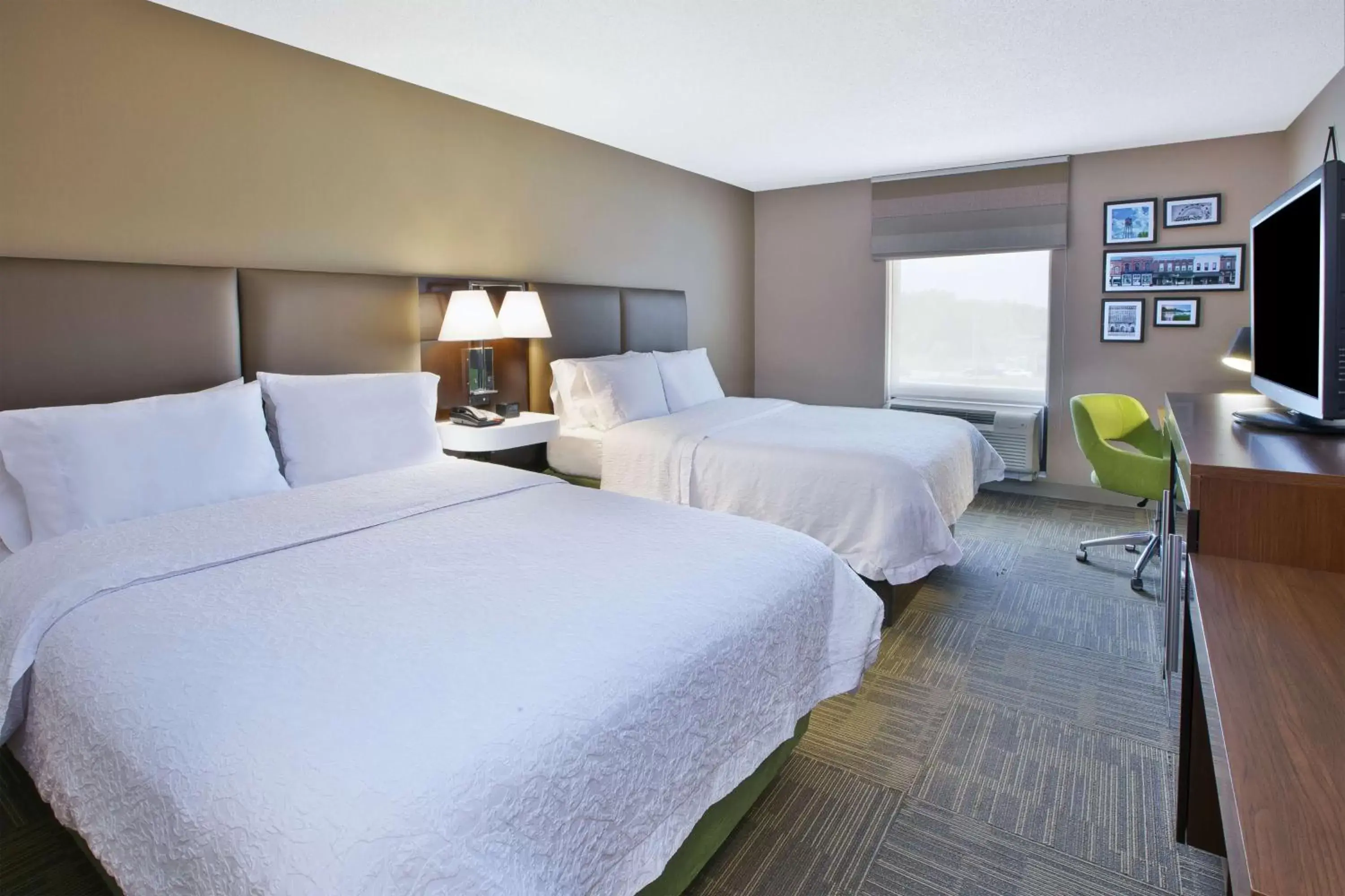Queen Room with Two Queen Beds - Hearing Access/Non-Smoking in Hampton Inn Commerce/Novi Queen Room with Two Queen Beds - Hearing Access/Non-Smoking in Hampton Inn Commerce/Novi