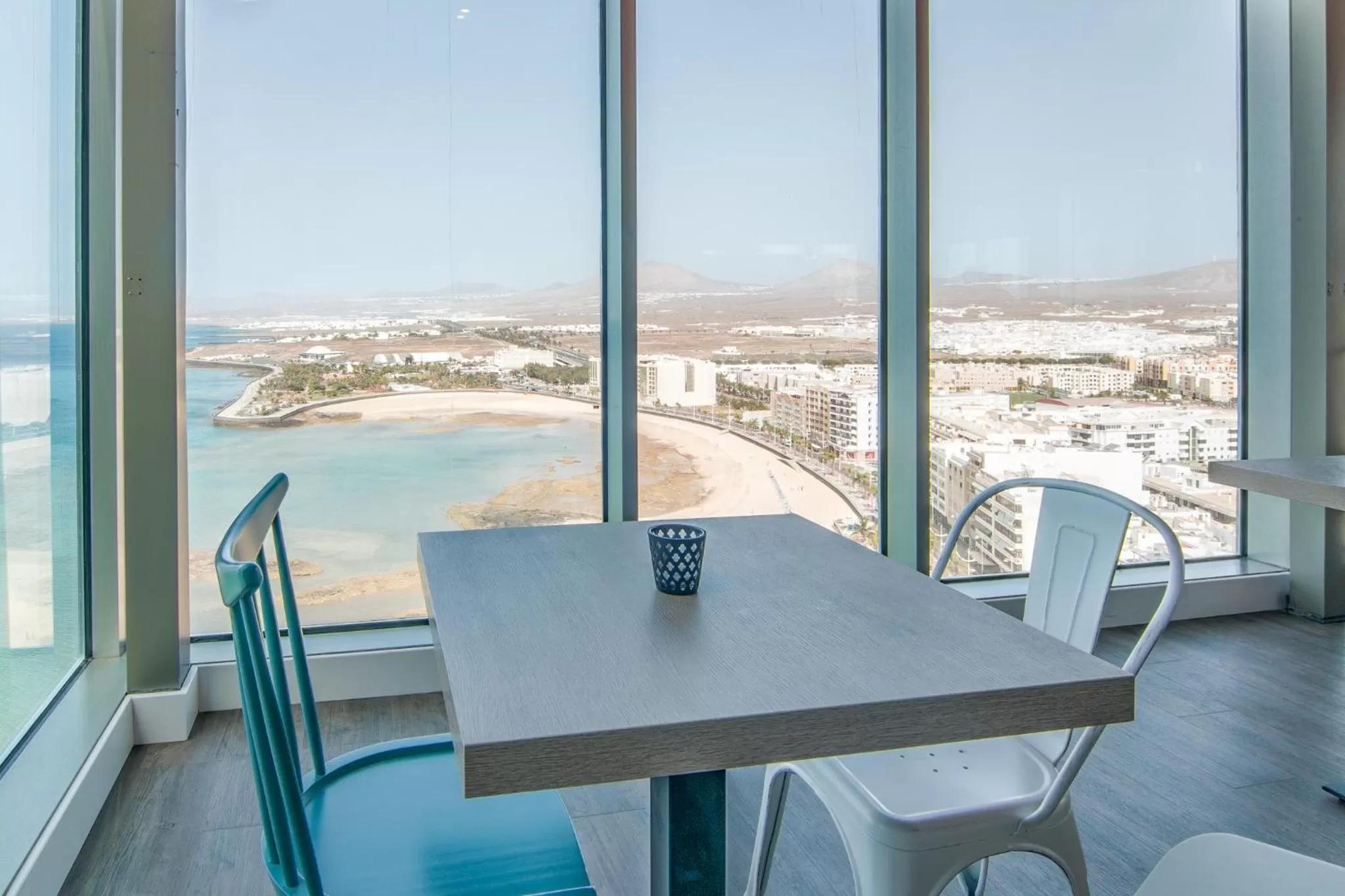 Lounge or bar in Arrecife Gran Hotel & Spa