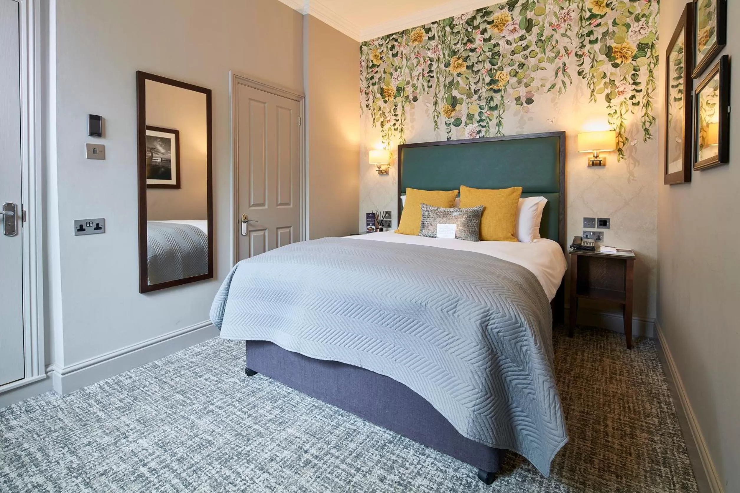 Bed in Mandolay Hotel Guildford